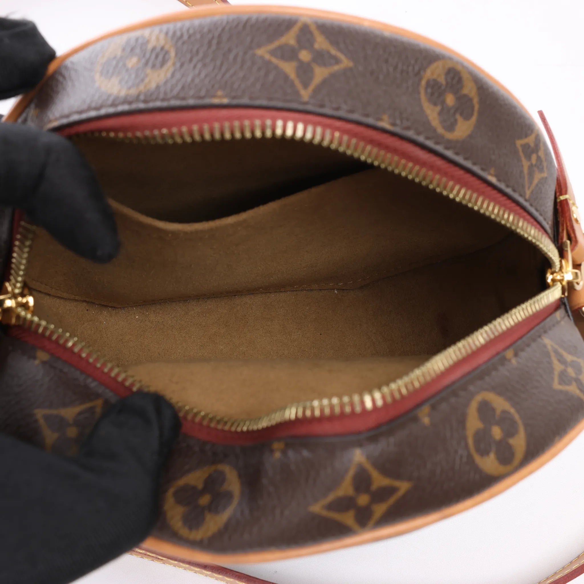 Louis Vuitton Boite Chapeau Souple PM Monogram Crossbody Bag in Brown M45578