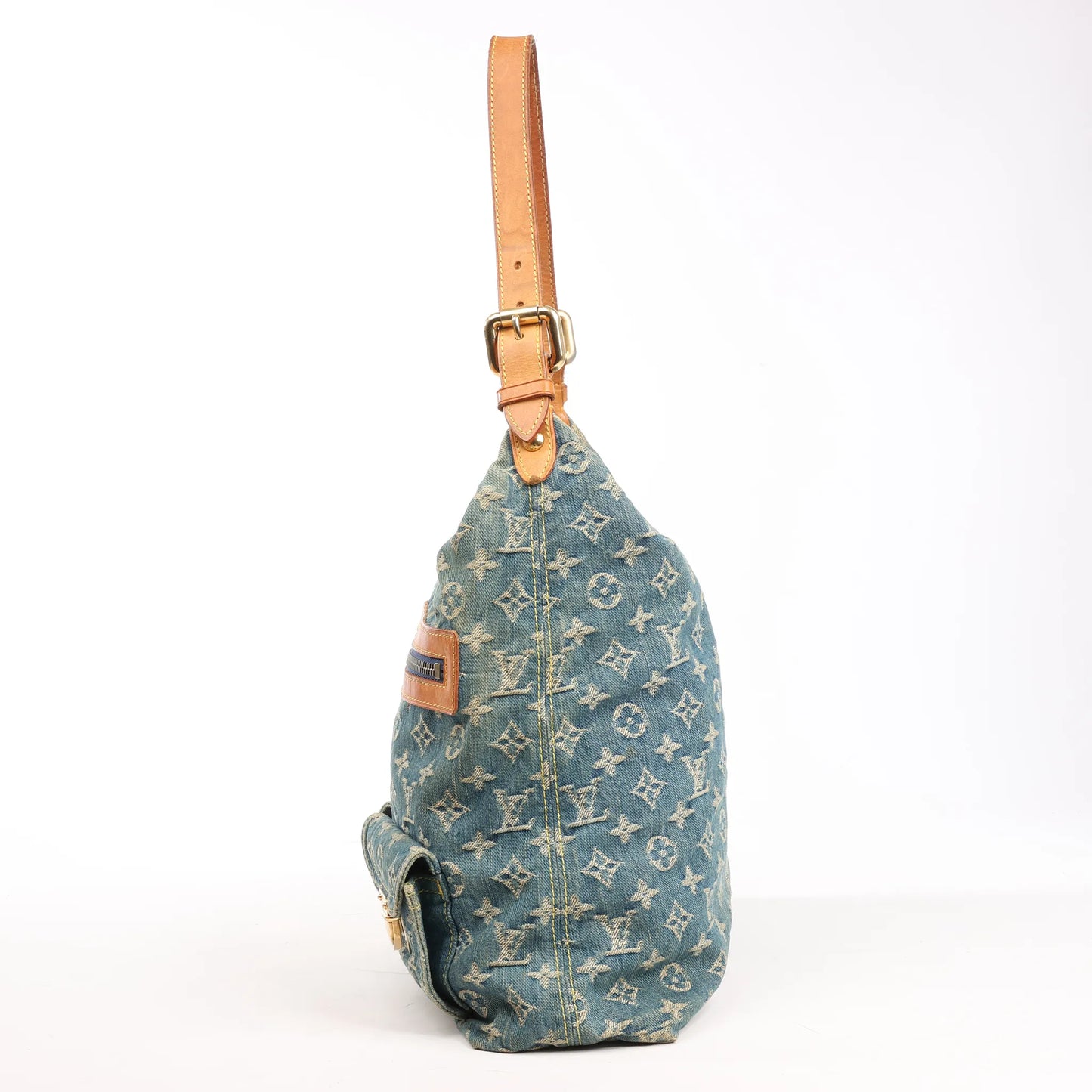 Louis Vuitton Baggy GM Monogram Denim Shoulder Bag in Blue M95048