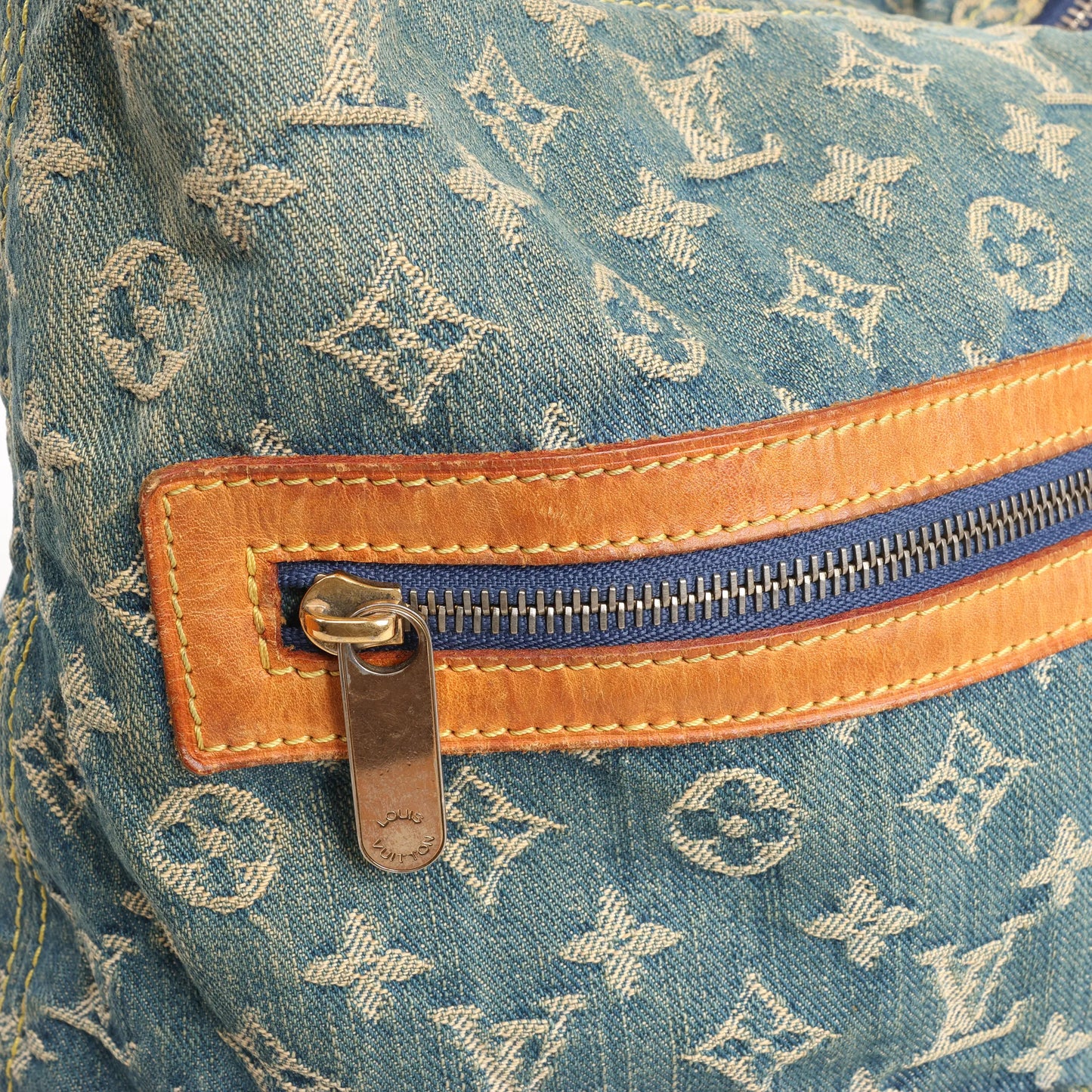 Louis Vuitton Baggy GM Monogram Denim Shoulder Bag in Blue M95048