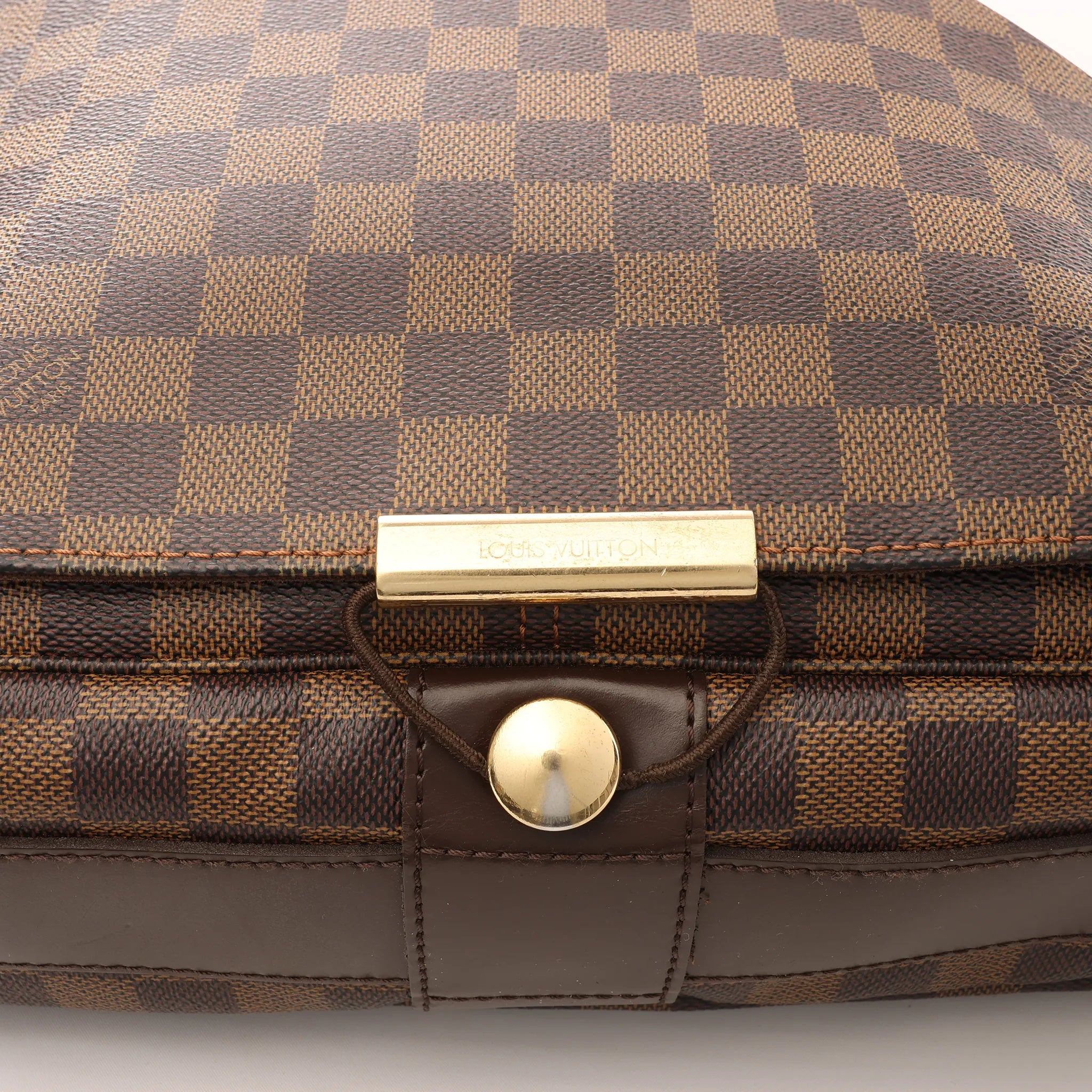Louis Vuitton Bastille Damier Ebene Messenger Crossbody Bag in Brown N45258