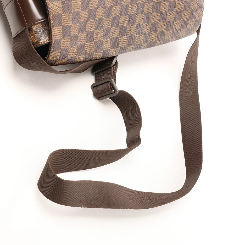 Louis Vuitton Bastille Damier Ebene Messenger Crossbody Bag in Brown N45258