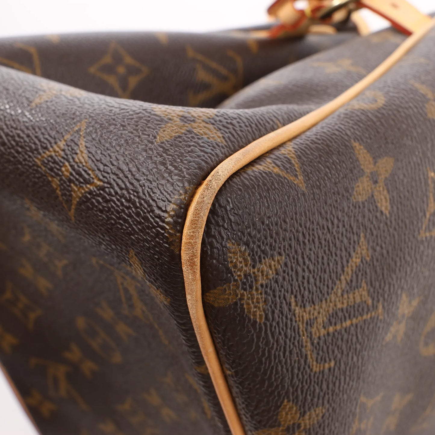 Louis Vuitton Batignolles Monogram Shoulder Bag in Brown M51156