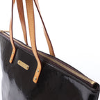 Louis Vuitton Bellevue GM Vernis Leather Shoulder Bag in Burgundy M93589