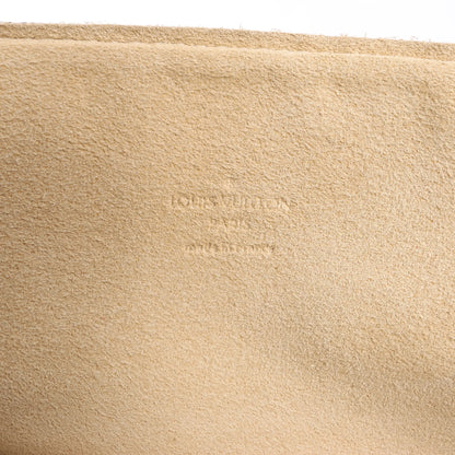 Louis Vuitton Monogram Canvas Beverly GM Handbag in Brown M40120