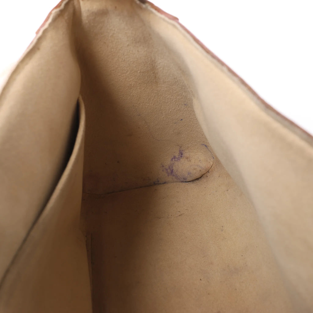 Louis Vuitton Beverly MM Monogram Canvas Shoulder Bag in Brown M40121