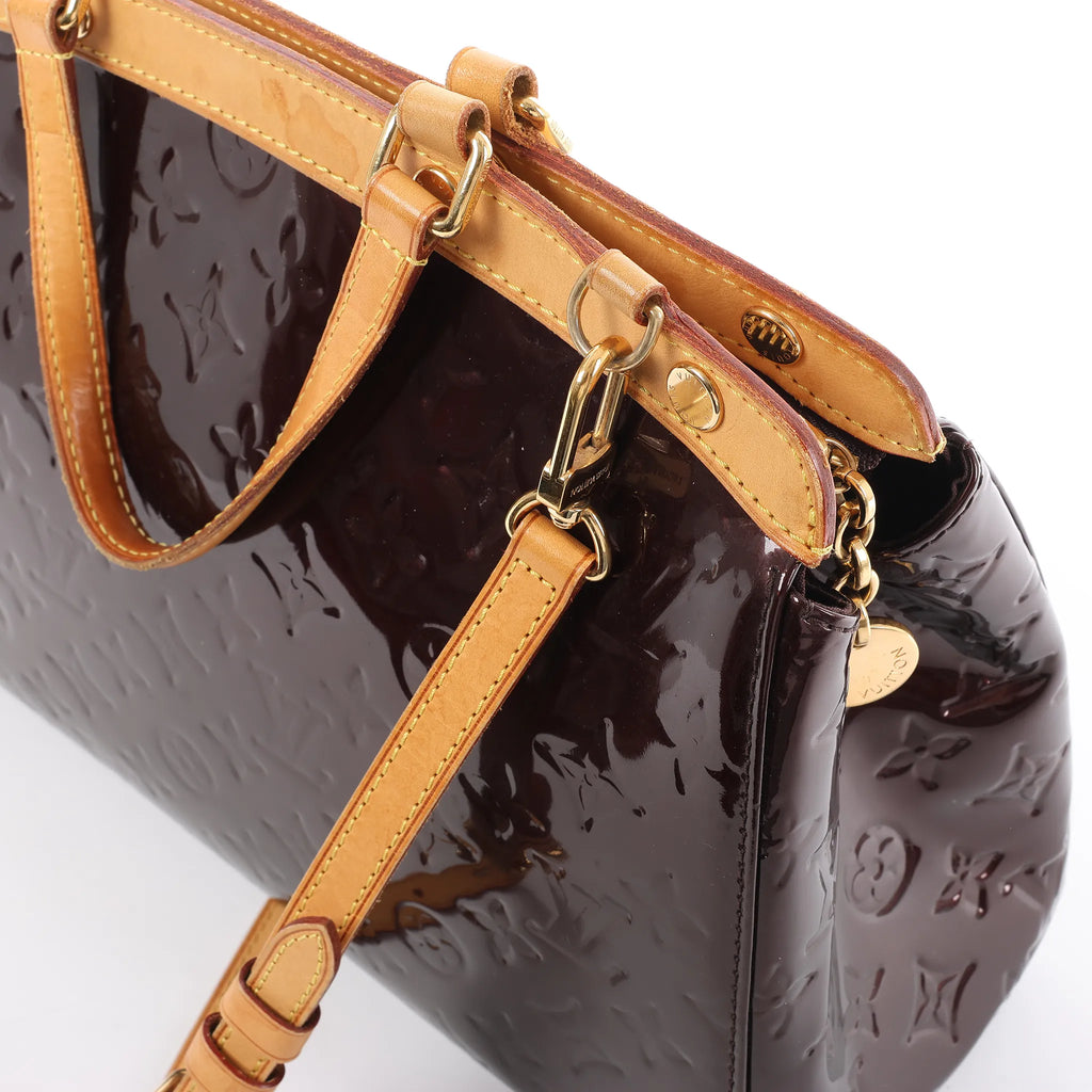 Louis Vuitton Blair MM Vernis 2Way Handbag in Amarante M91690