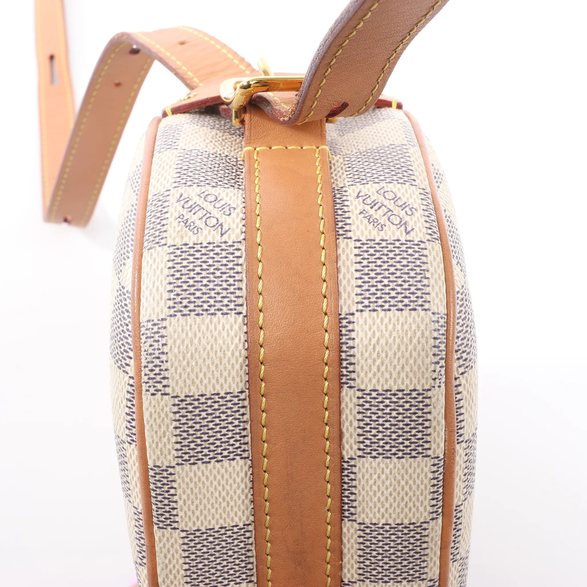 Louis Vuitton Boite Chapeau Souple Damier Azur Crossbody Bag in Beige N40333