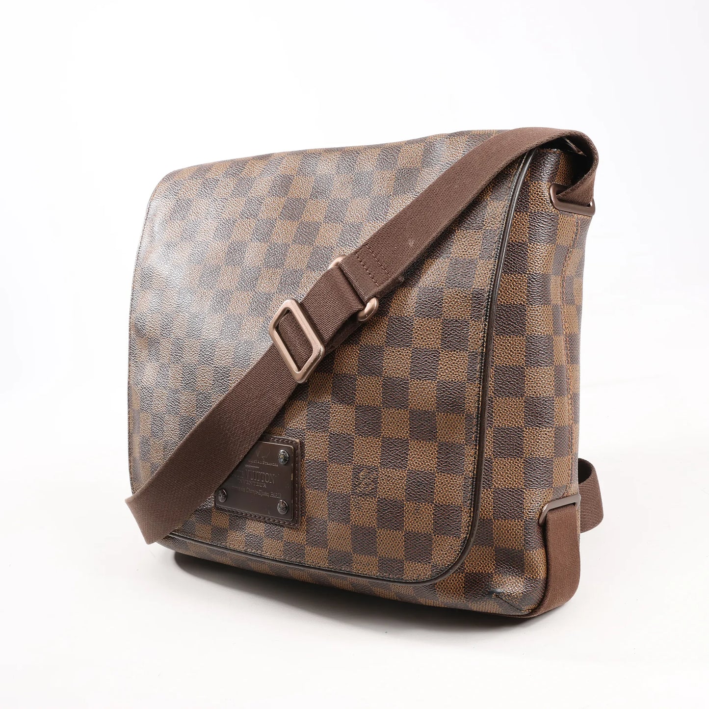 Louis Vuitton Damier Ebene Brooklyn MM Crossbody Bag in Brown N51211