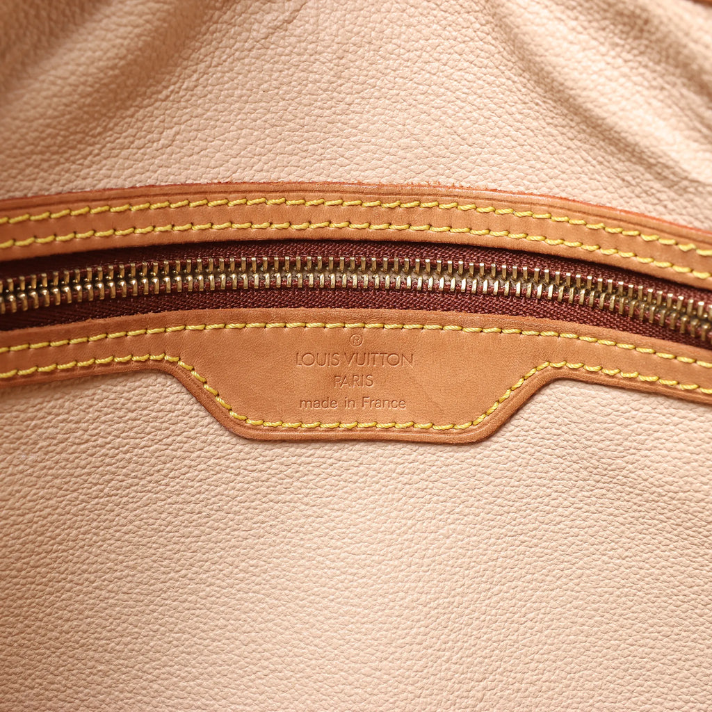 Louis Vuitton Bucket GM Monogram Canvas Shoulder Bag in Brown M42236