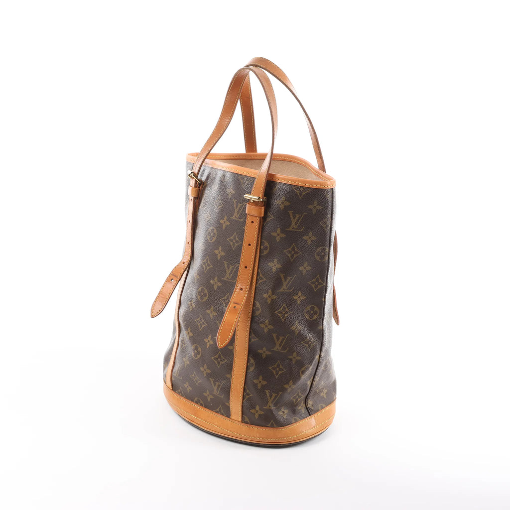 Louis Vuitton Bucket GM Monogram Canvas Shoulder Bag in Brown M42236