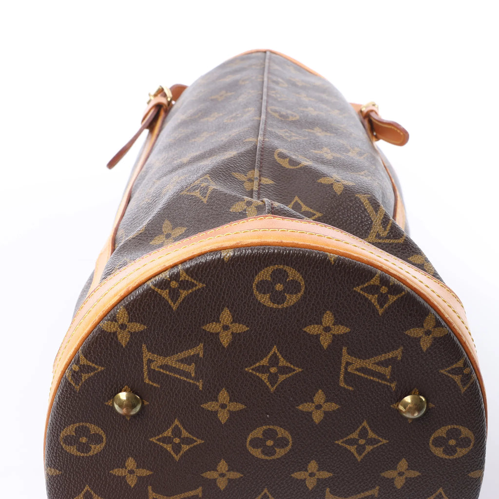 Louis Vuitton Bucket GM Monogram Canvas Shoulder Bag in Brown M42236