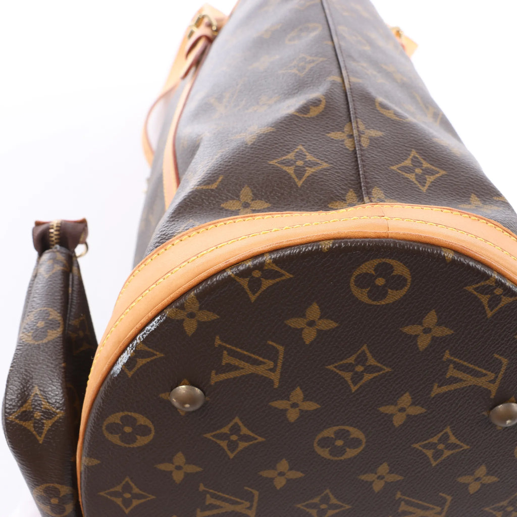 Louis Vuitton Bucket GM Monogram Canvas Shoulder Bag in Brown