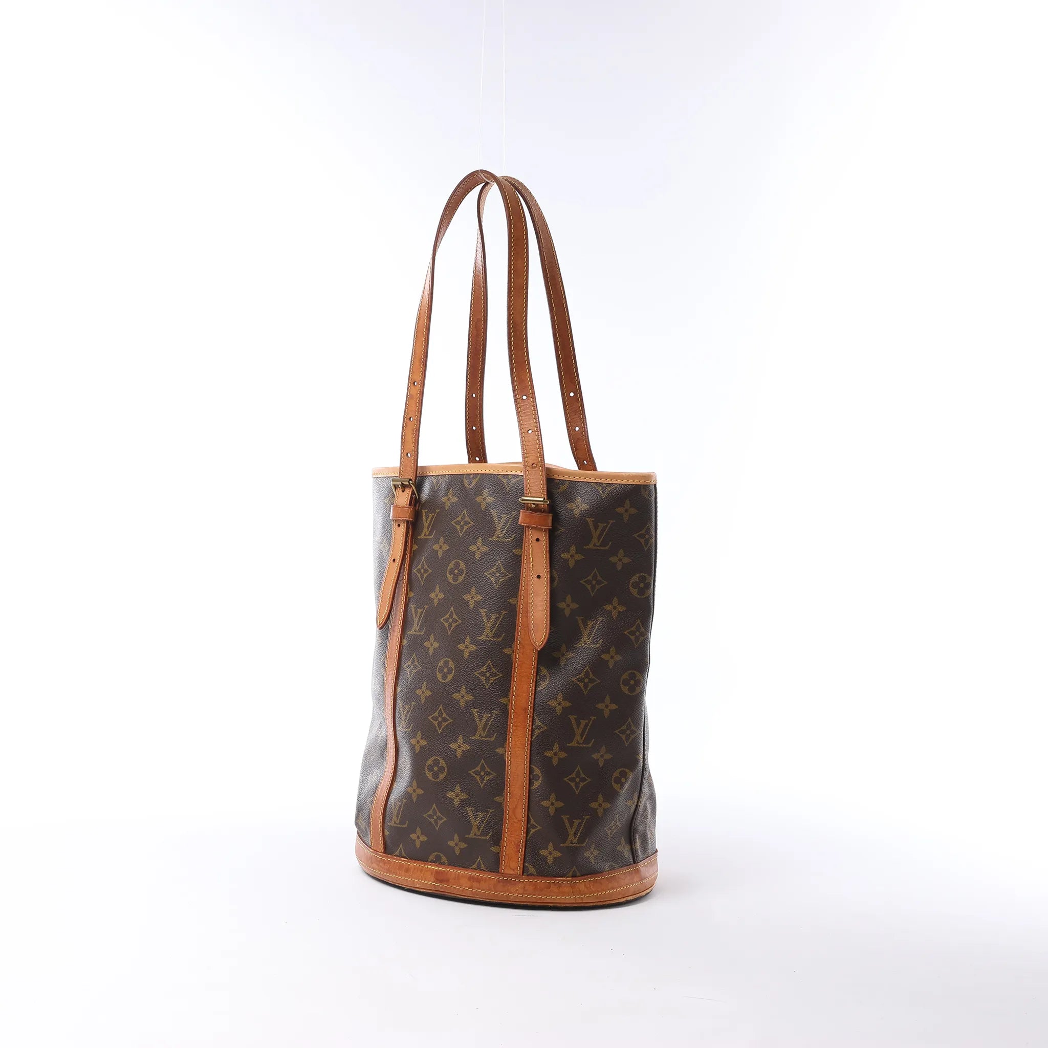 Louis Vuitton Bucket GM Monogram Canvas Shoulder Bag in Brown M42236