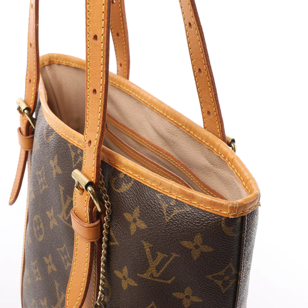 Louis Vuitton Bucket GM Monogram Canvas Shoulder Bag in Brown M42236
