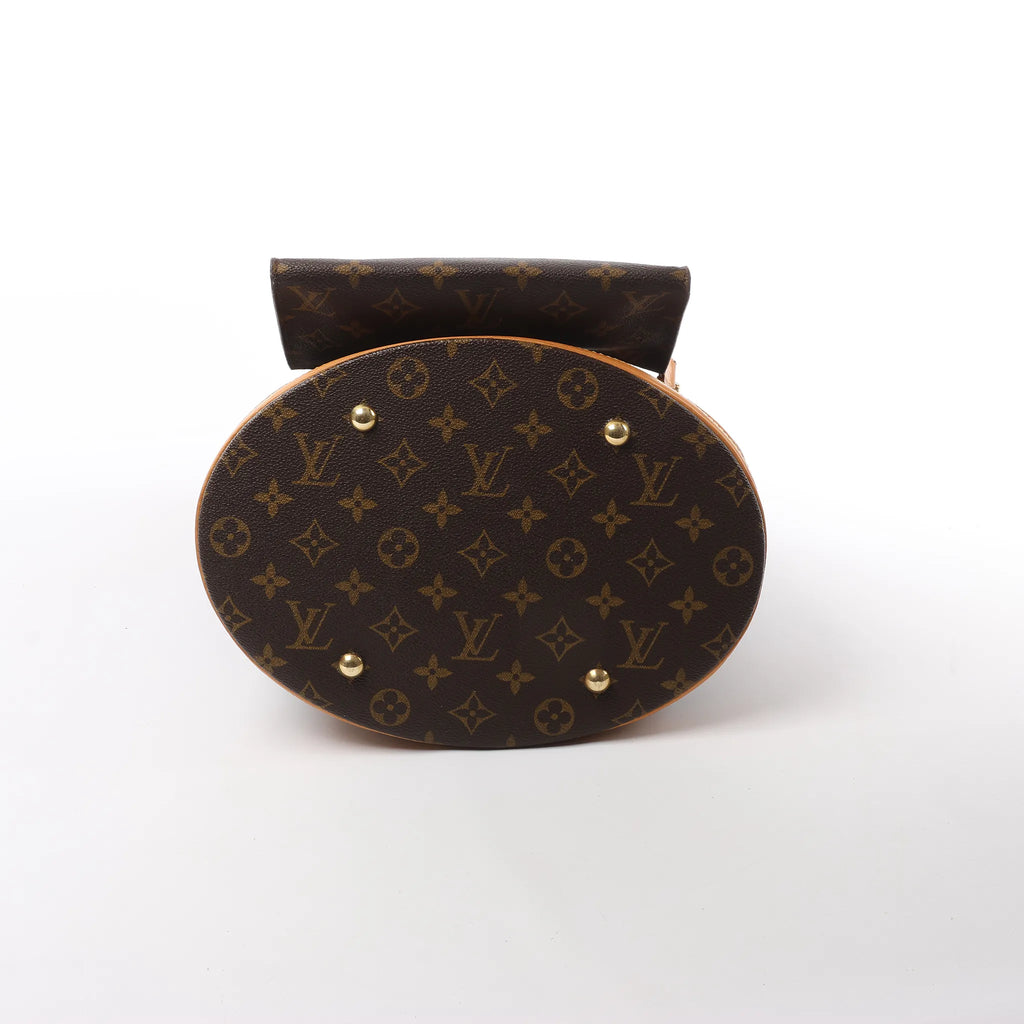 Louis Vuitton Bucket GM Monogram Canvas Shoulder Bag in Brown M42236