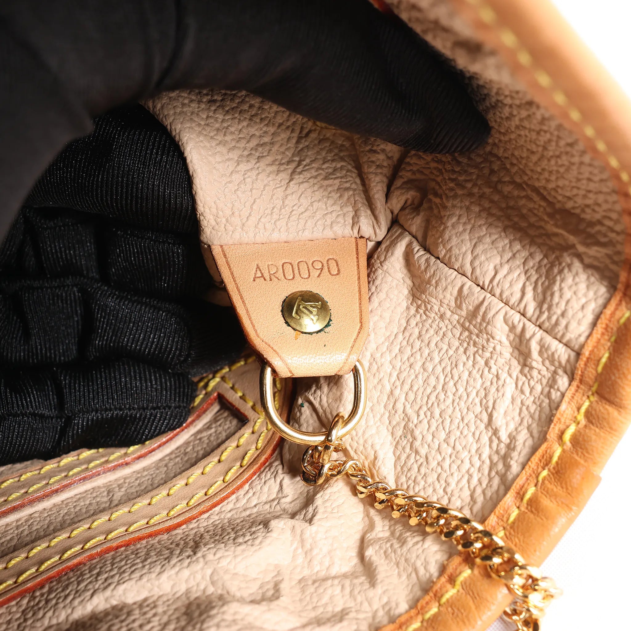 Louis Vuitton Bucket PM Monogram Canvas Shoulder Bag in Brown M42238