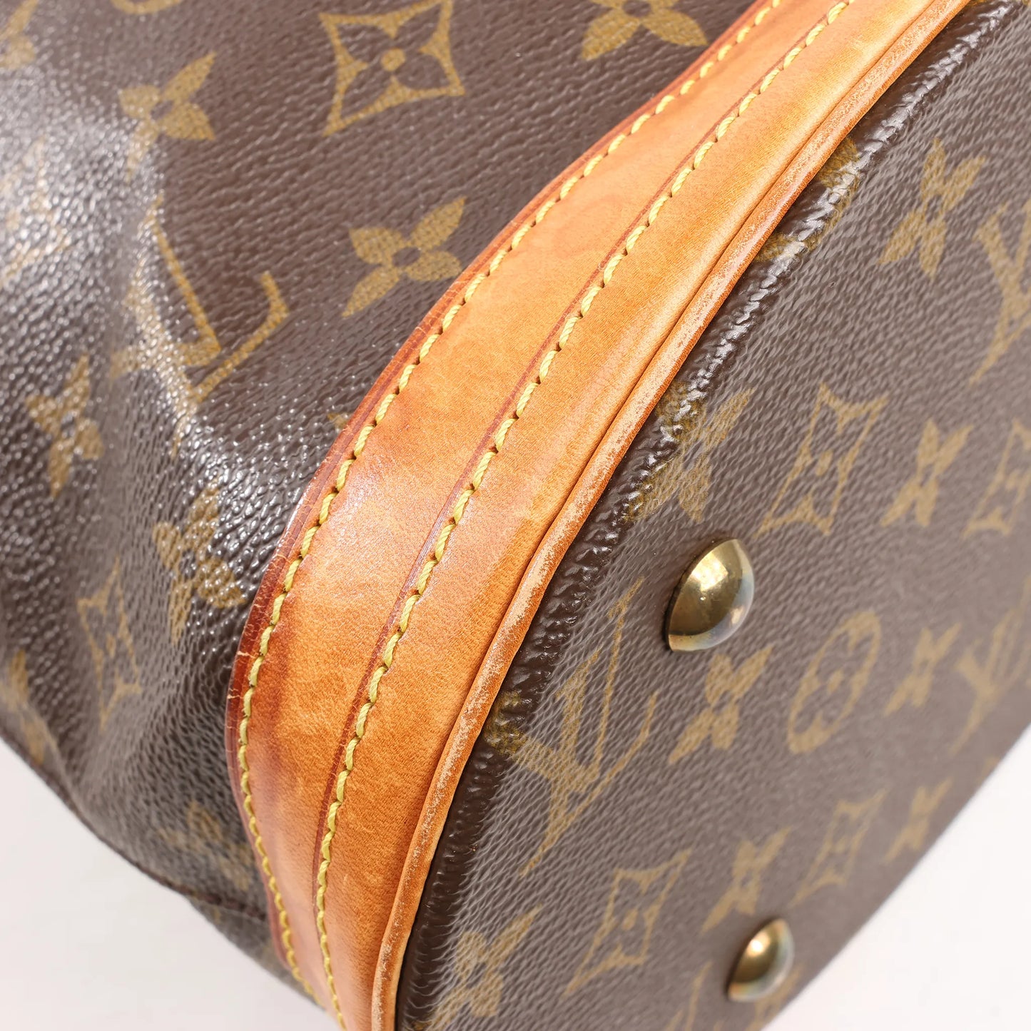 Louis Vuitton Monogram Canvas Bucket PM Shoulder Bag in Brown M42238