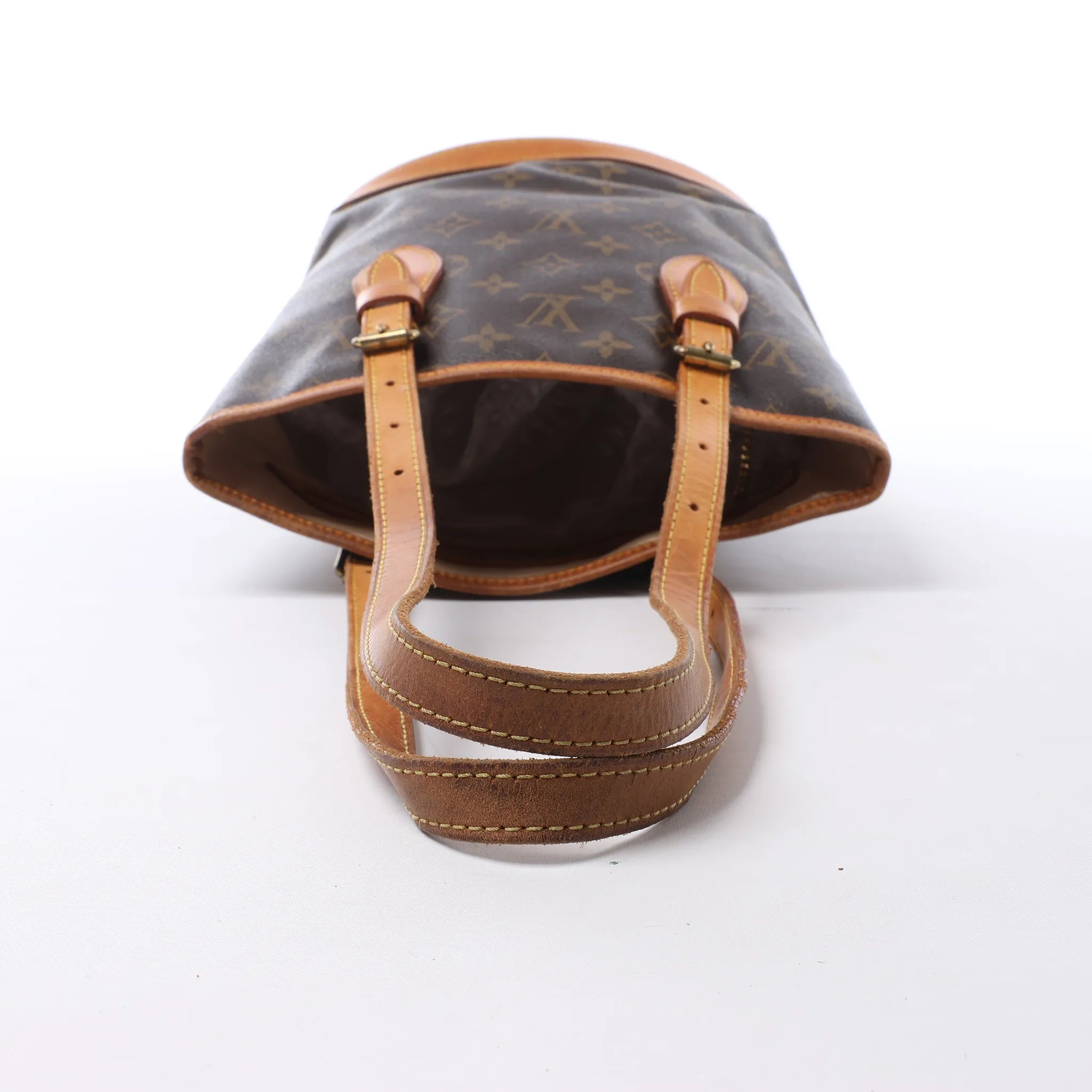 Louis Vuitton Bucket PM Monogram Canvas Shoulder Bag in Brown M42238