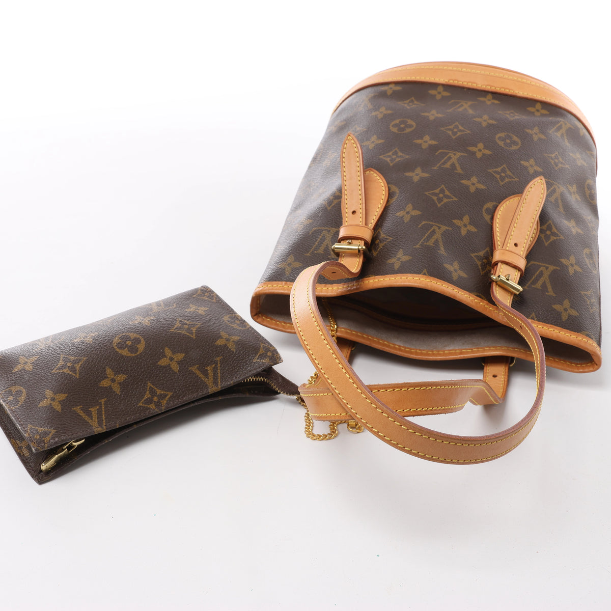 Louis Vuitton Bucket PM Monogram Shoulder Bag in Brown M42238