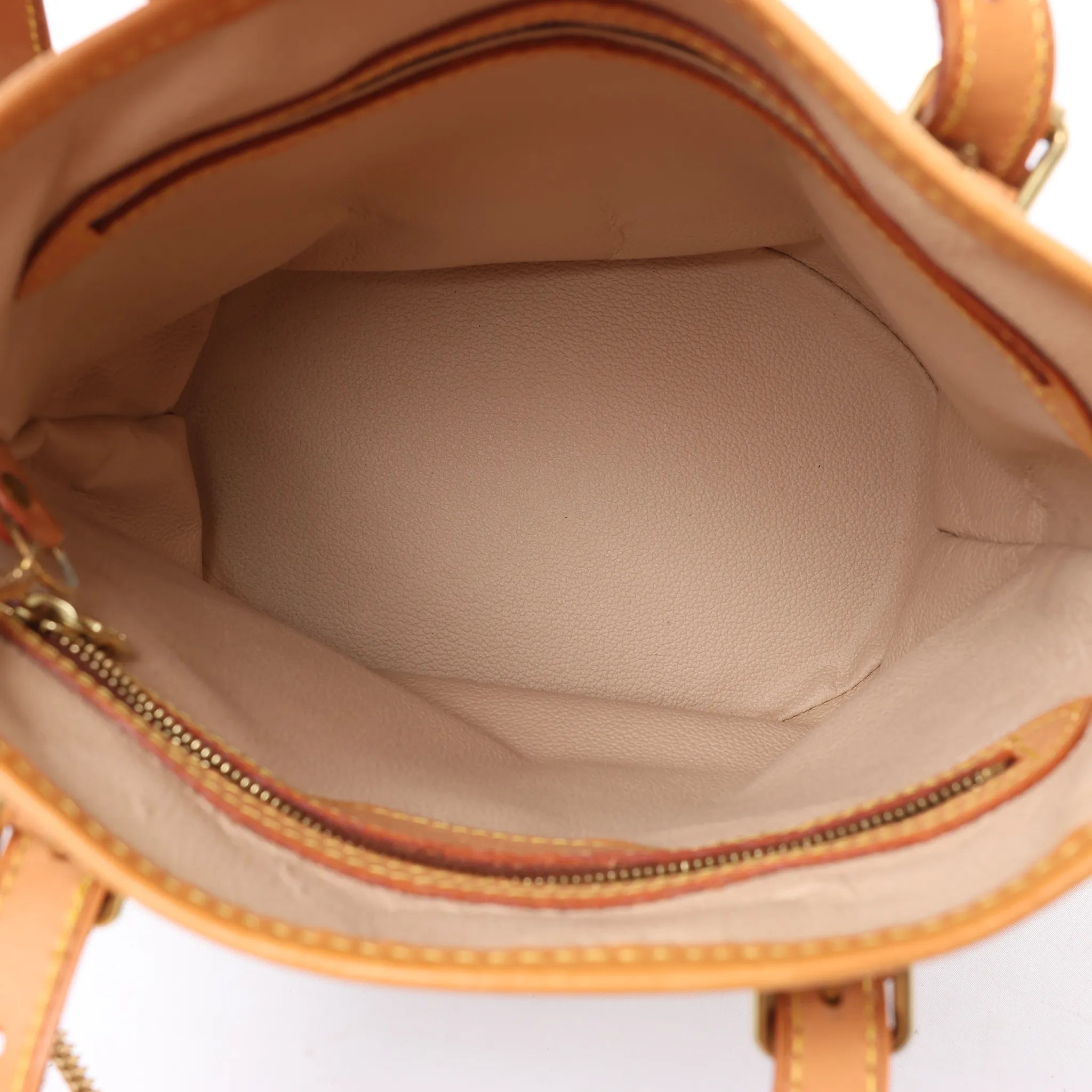 Louis Vuitton Bucket PM Monogram Canvas Shoulder Bag in Brown M42238