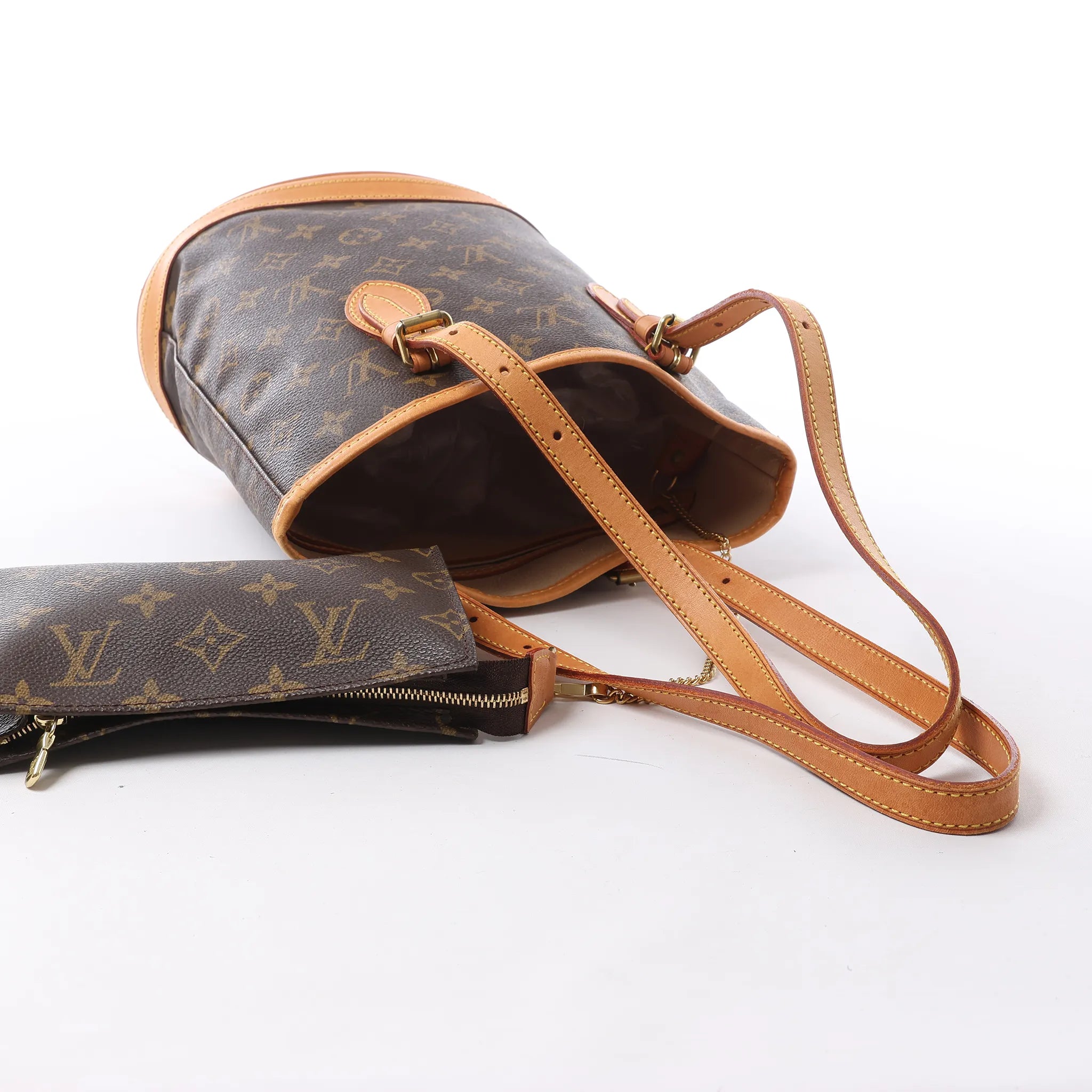 Louis Vuitton Bucket PM Monogram Canvas Shoulder Bag in Brown M42238