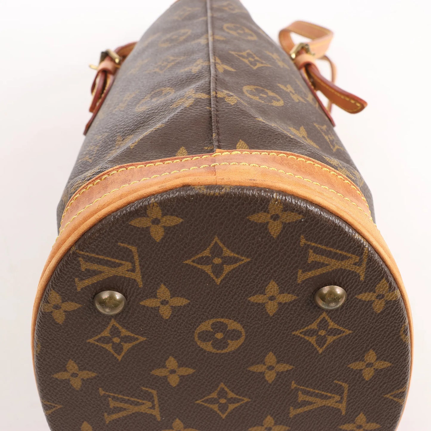 Louis Vuitton Bucket PM Monogram Canvas Shoulder Bag in Brown M42238