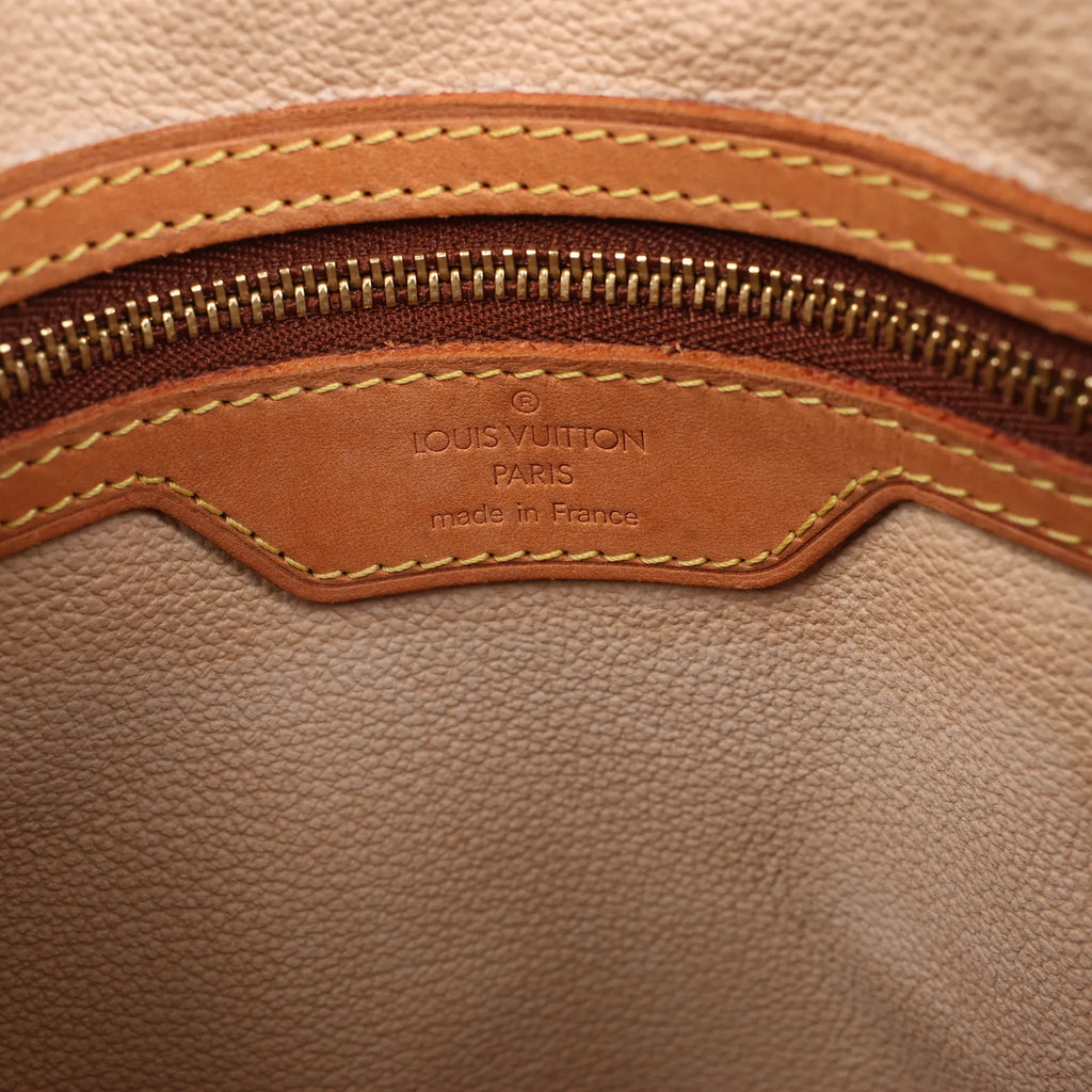 Louis Vuitton Bucket PM Monogram Canvas Shoulder Bag in Brown M42238