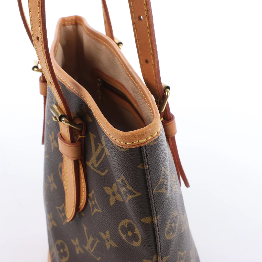 Louis Vuitton Bucket PM Monogram Canvas Shoulder Bag in Brown M42238
