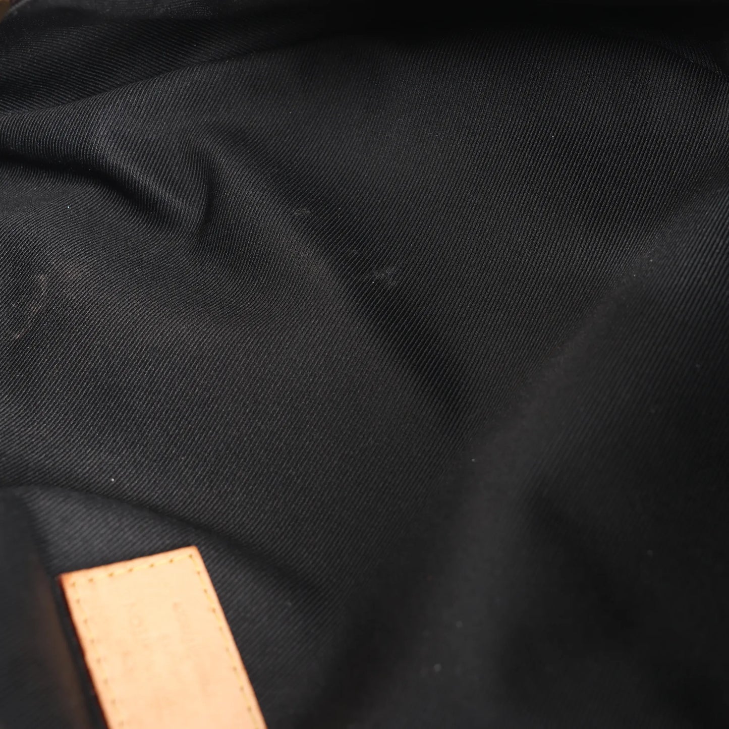 Louis Vuitton Bauchtasche Monogram Canvas Umhängetasche in Braun M43644