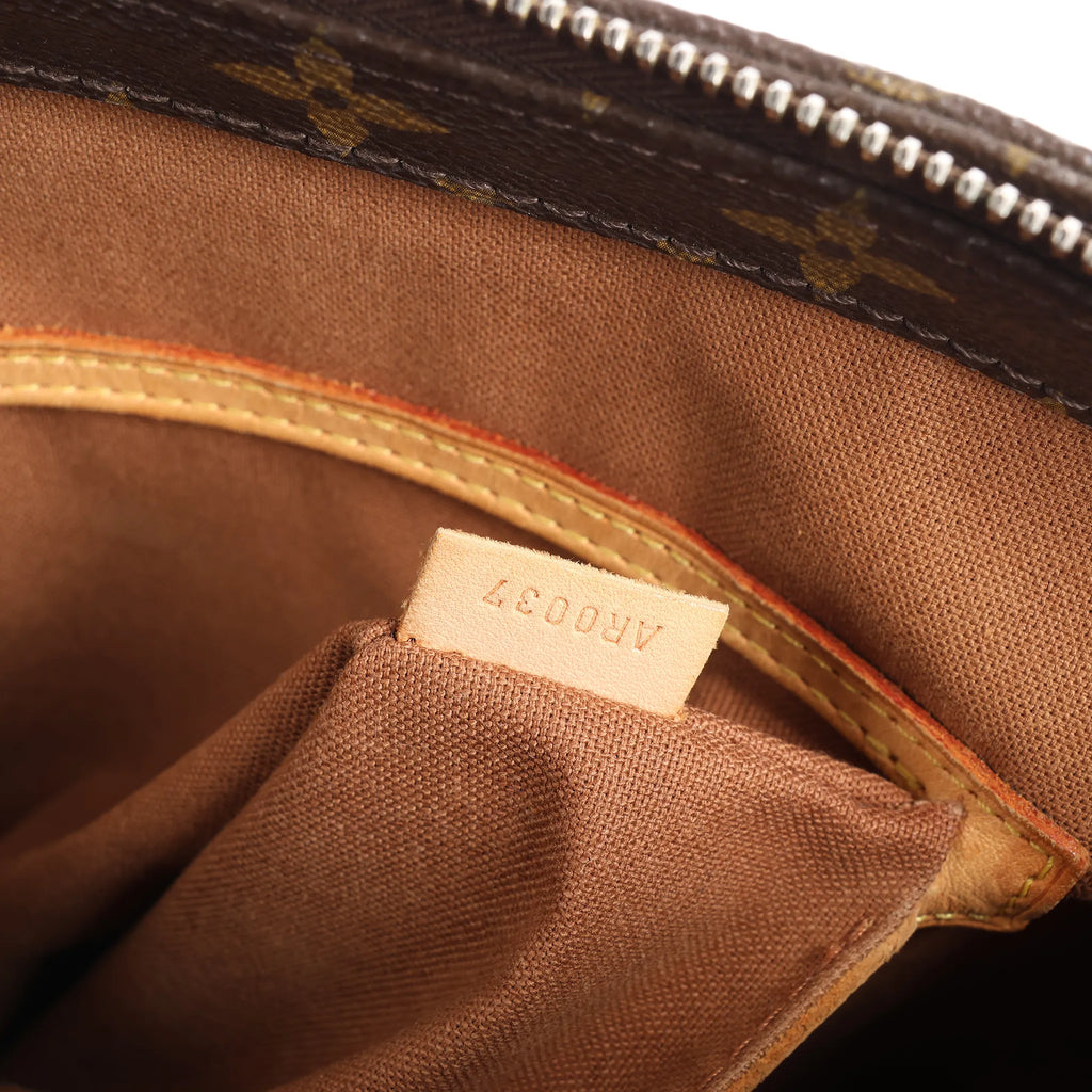 Louis Vuitton Cabas Mezzo Monogram Shoulder Bag in Brown M51151
