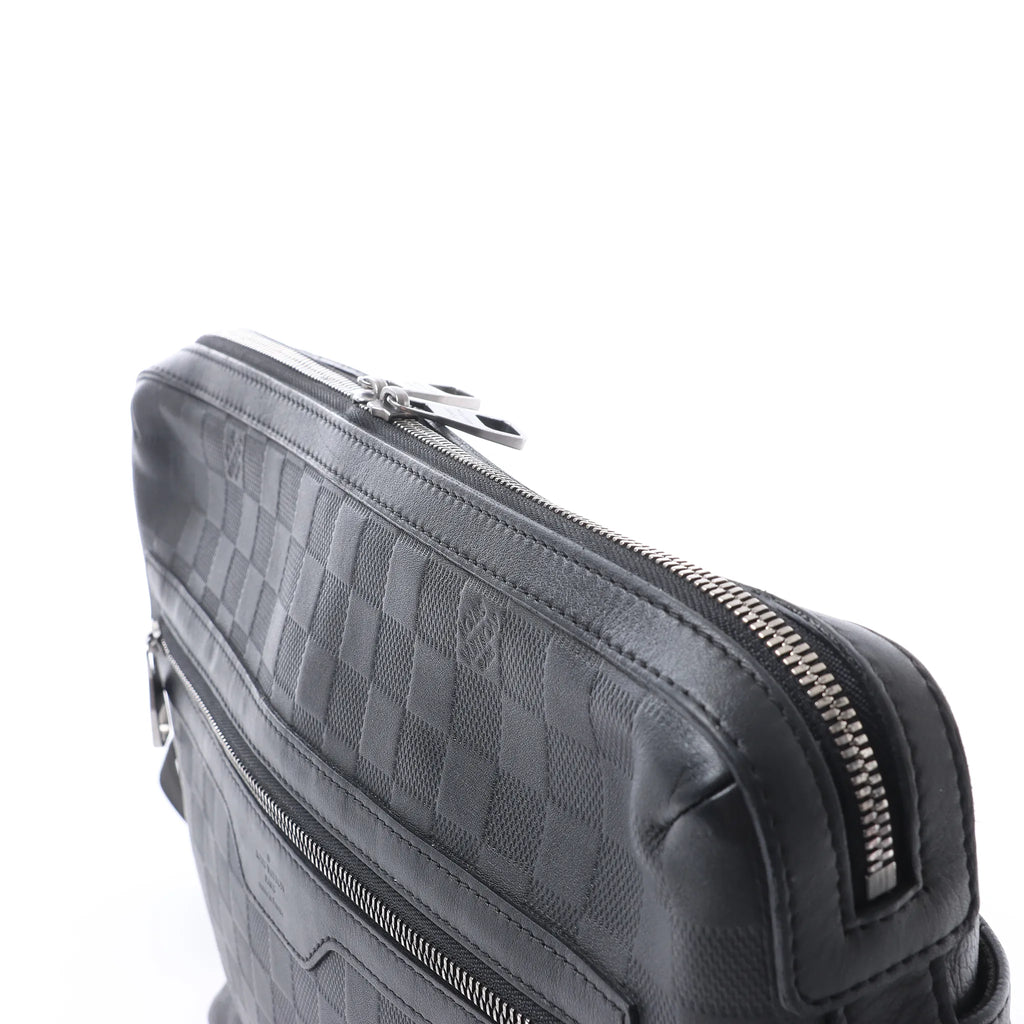 Louis Vuitton Calypso MM Damier Infini Messenger Crossbody Bag in Black N41201