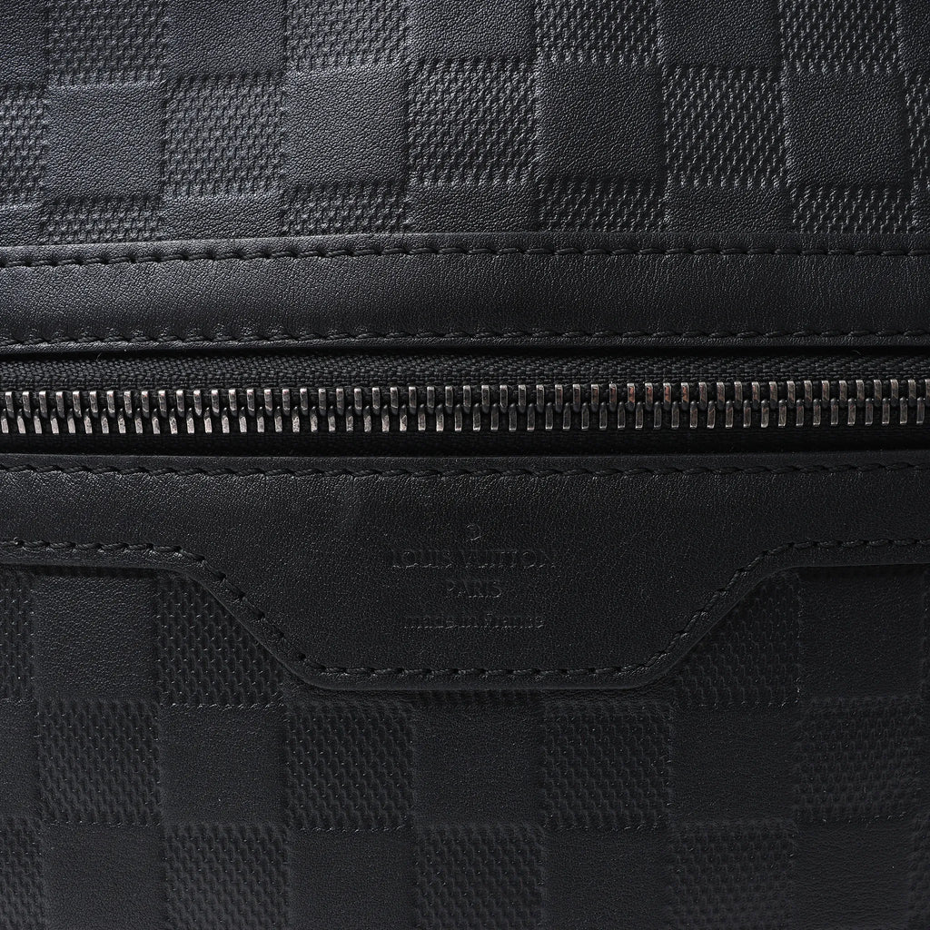 Louis Vuitton Calypso MM Damier Infini Messenger Crossbody Bag in Black N41201