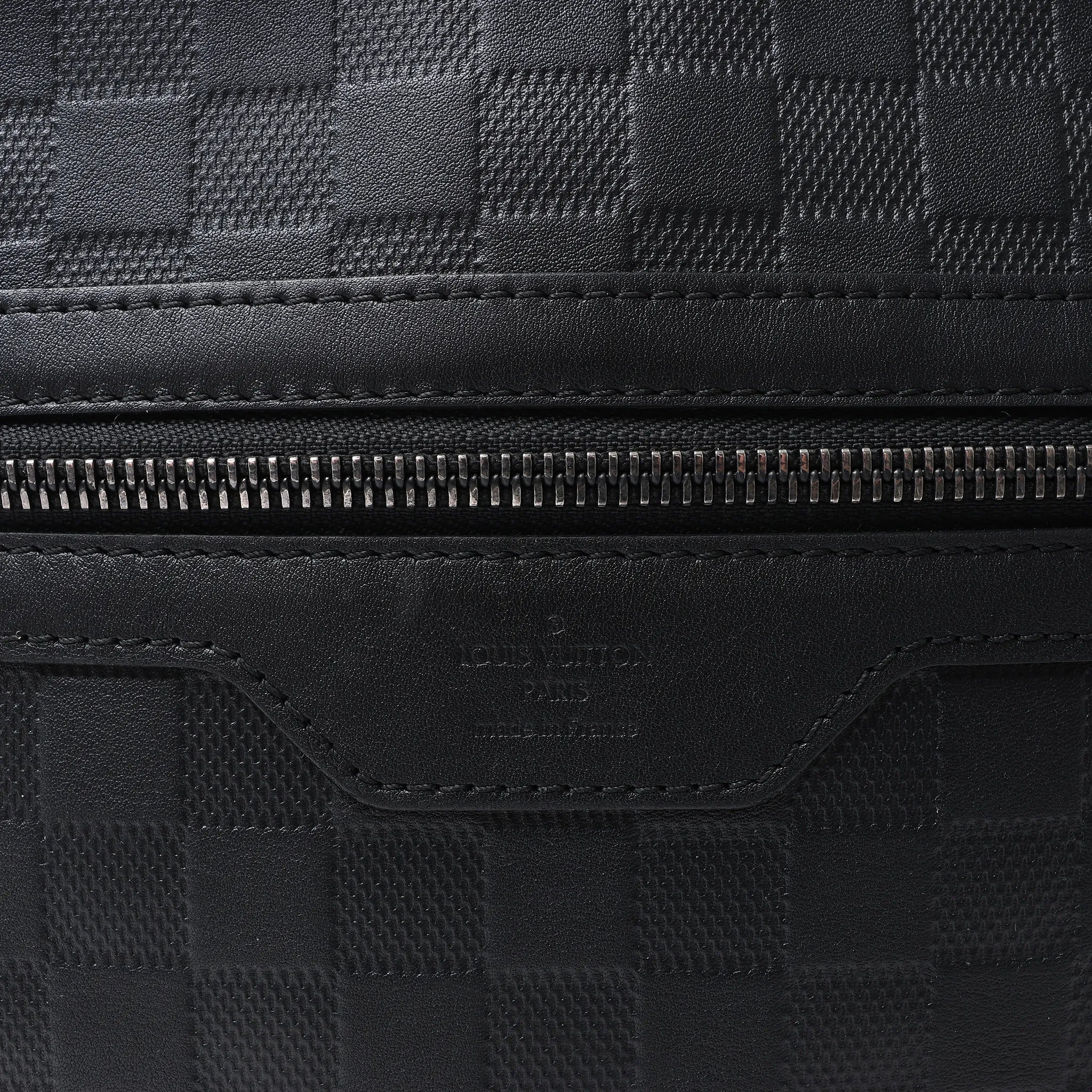 Louis Vuitton Calypso MM Damier Infini Messenger Crossbody Bag in Black N41201