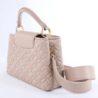 Bolso Louis Vuitton Capucines BB de piel Parnassea de 2 vías en beige M94688