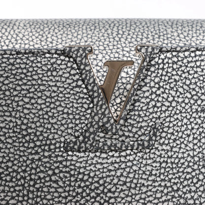 Louis Vuitton Taurillon Capucines MM Handtasche in Silber