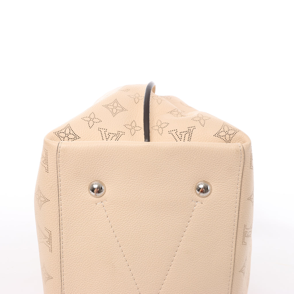 Louis Vuitton Carmel Perforated Mahina Leather Hobo Shoulder Bag in in Beige Crème M53188
