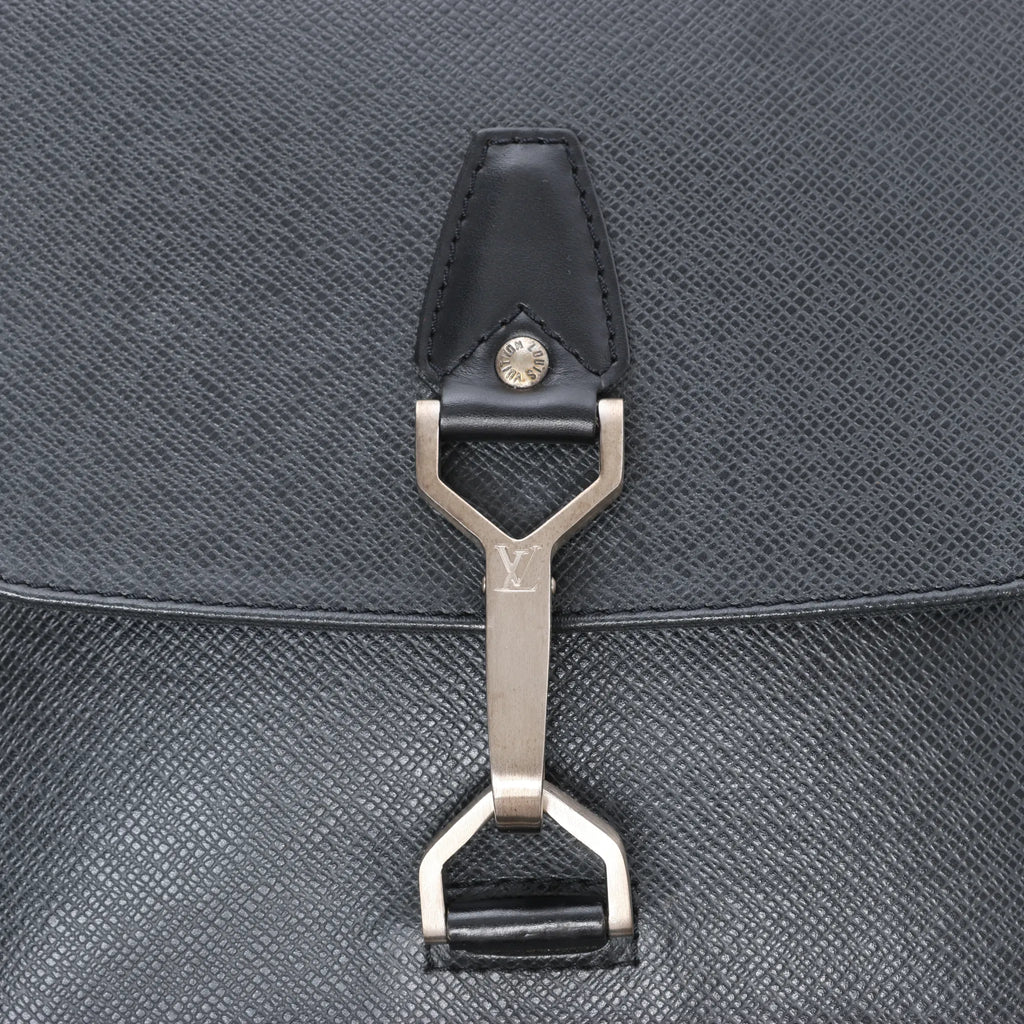 Louis Vuitton Cassiar Taiga Leather Backpack in Black M30172