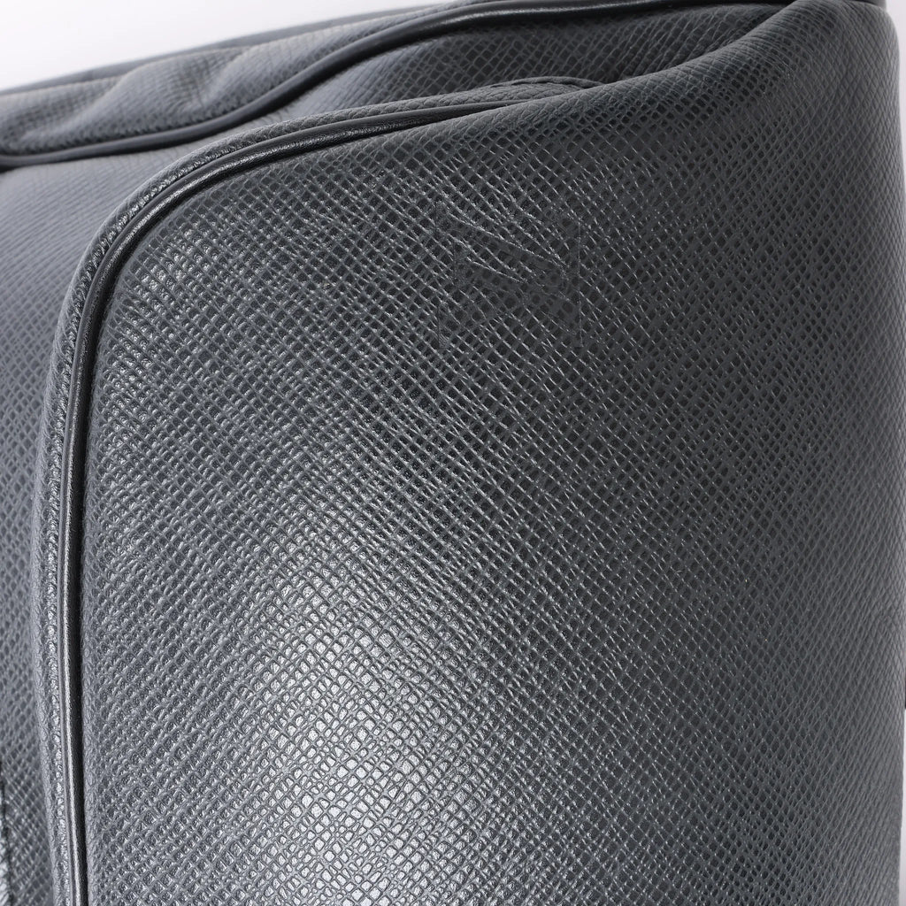 Louis Vuitton Cassiar Taiga Leather Backpack in Black M30172