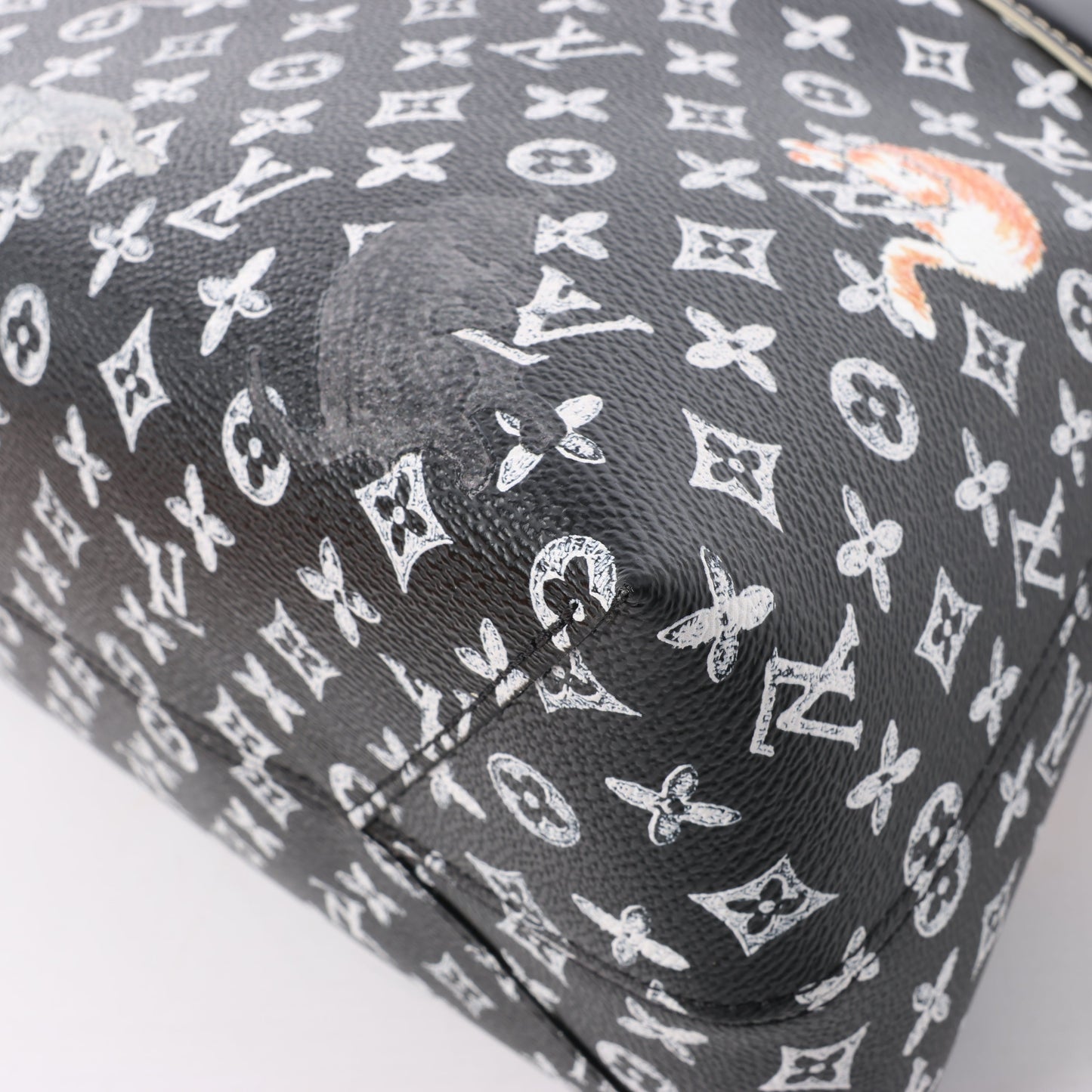 Louis Vuitton Catogram Alma Souple 2Way Shoulder Bag in Black M44403