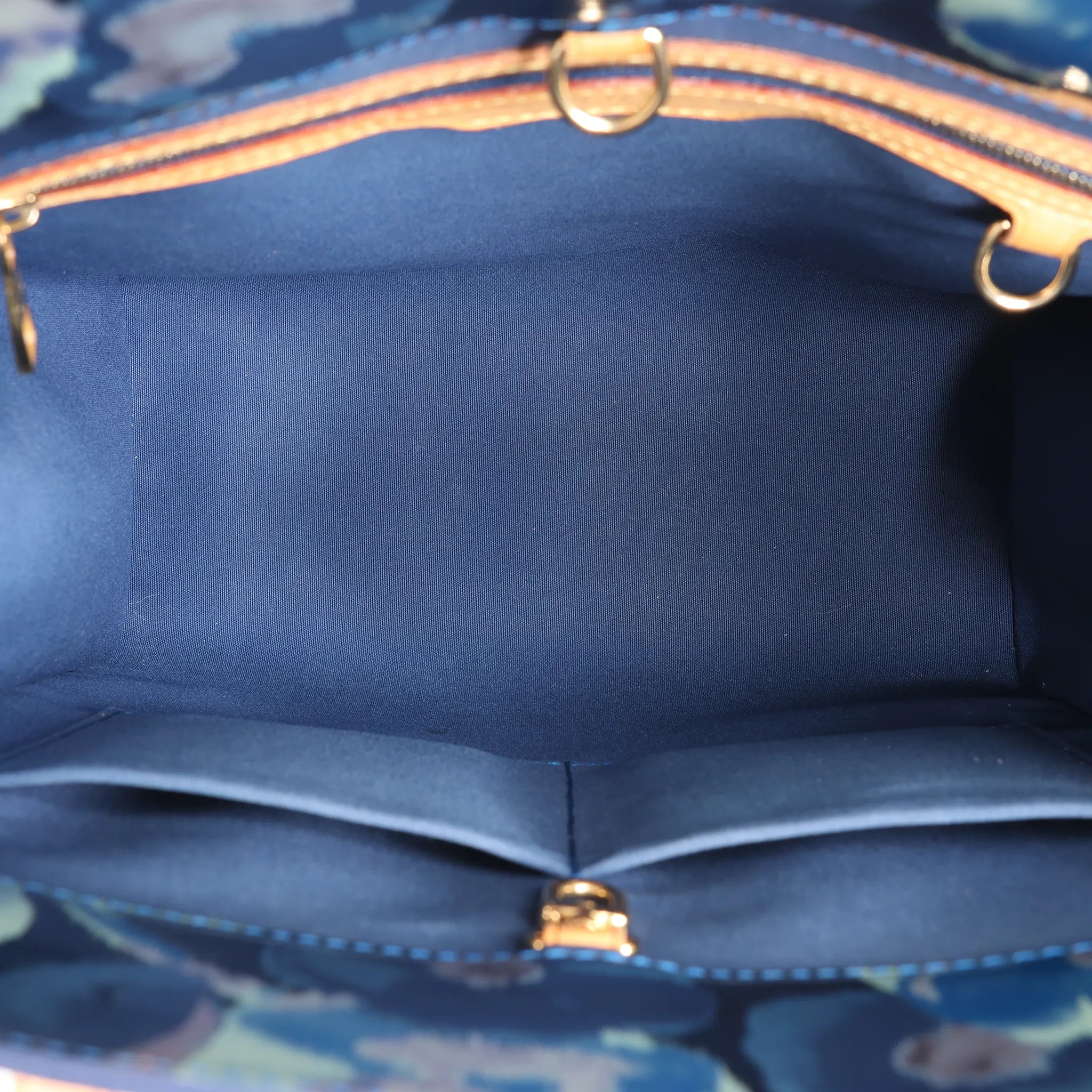 Louis Vuitton Catalina Monogram Ikat Flower Handbag in Blue M90035