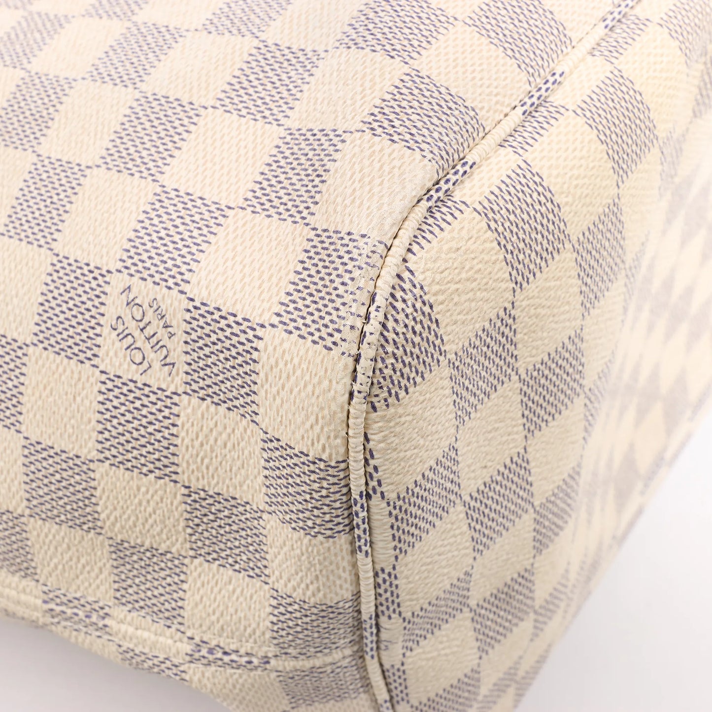 Louis Vuitton Damier Azur Neverfull MM Shoulder Bag N51107