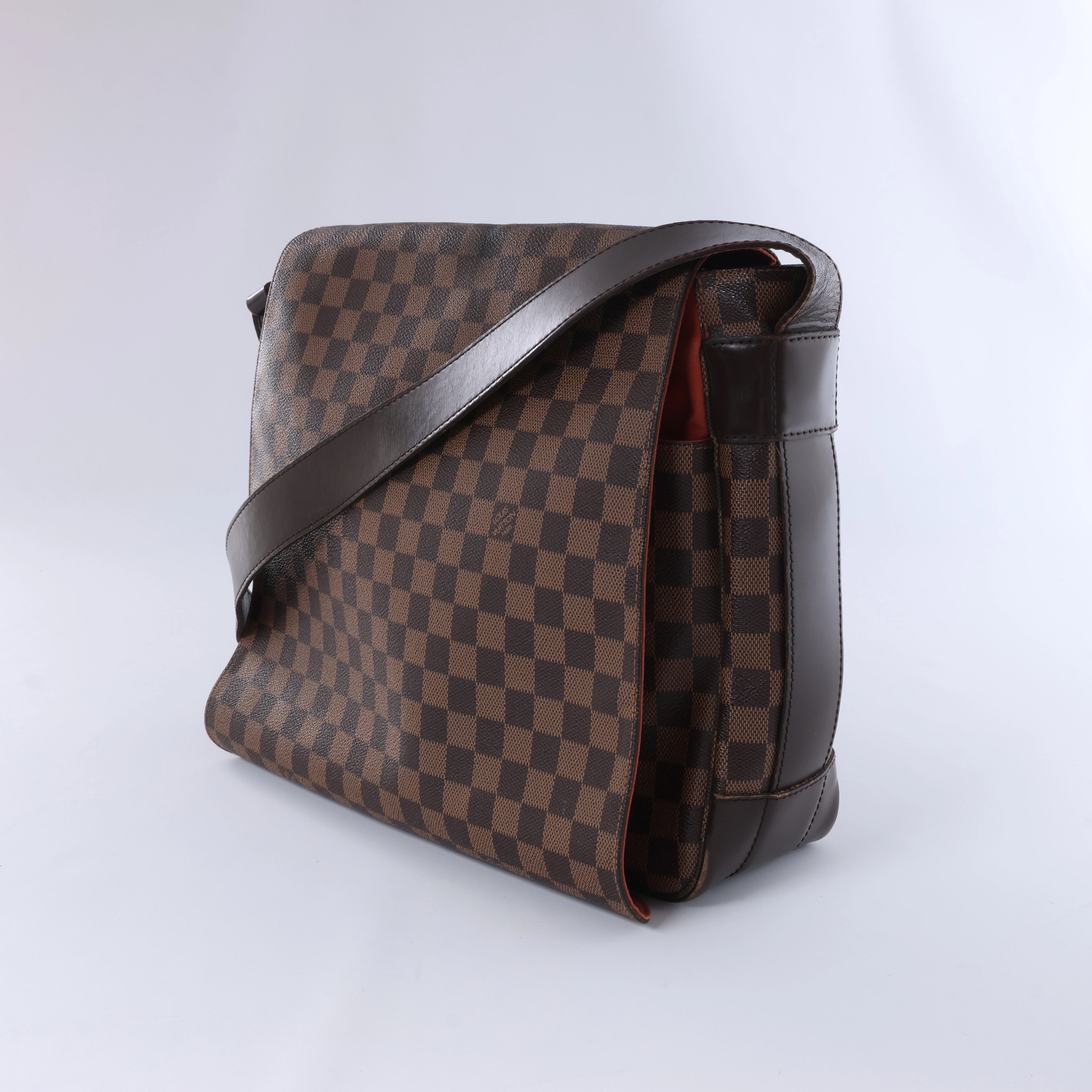 Bolso bandolera Louis Vuitton Bastille Damier Ebene Messenger en marrón N45258