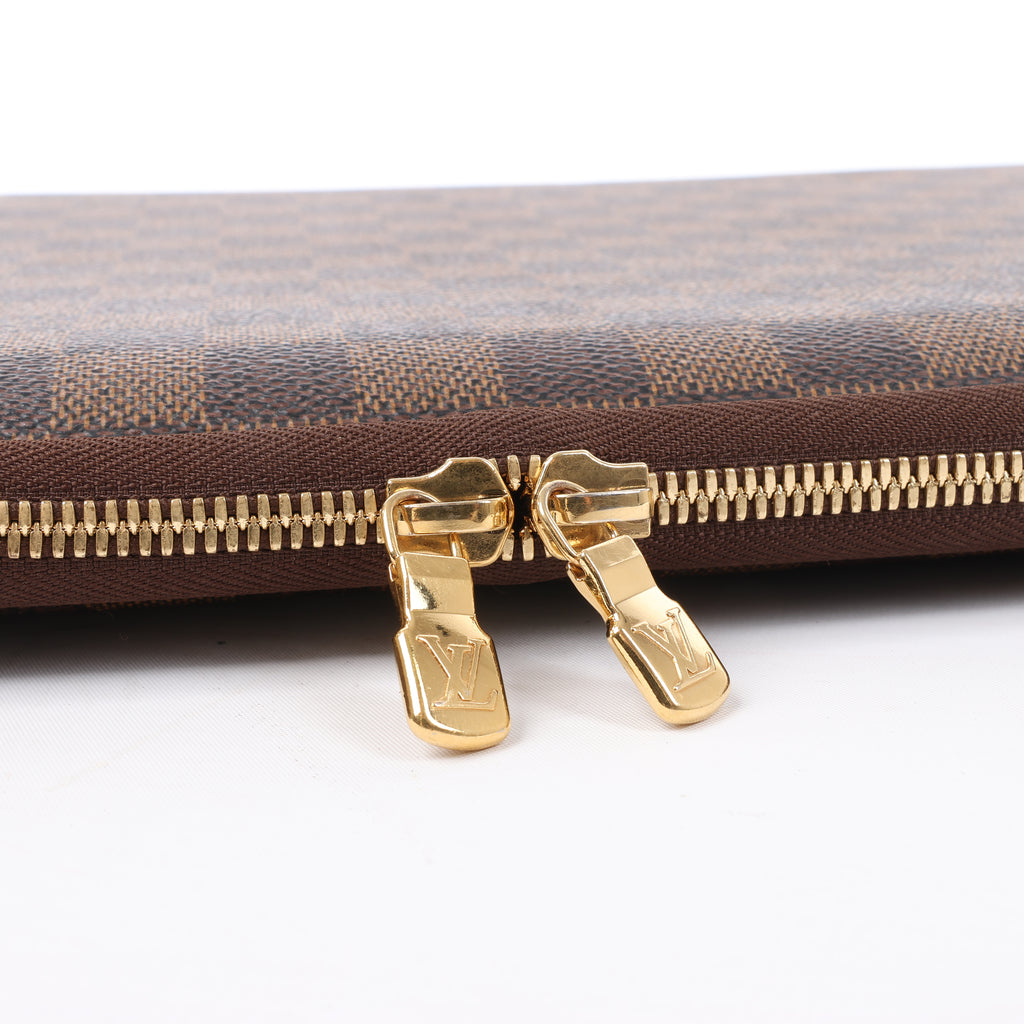 Louis Vuitton Horizon Laptop Sleeve PM Damier Ebene Clutch in Brown N58022