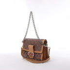 Bolso de hombro Louis Vuitton Noe de cuero Epi en negro y rojo castellano M44017