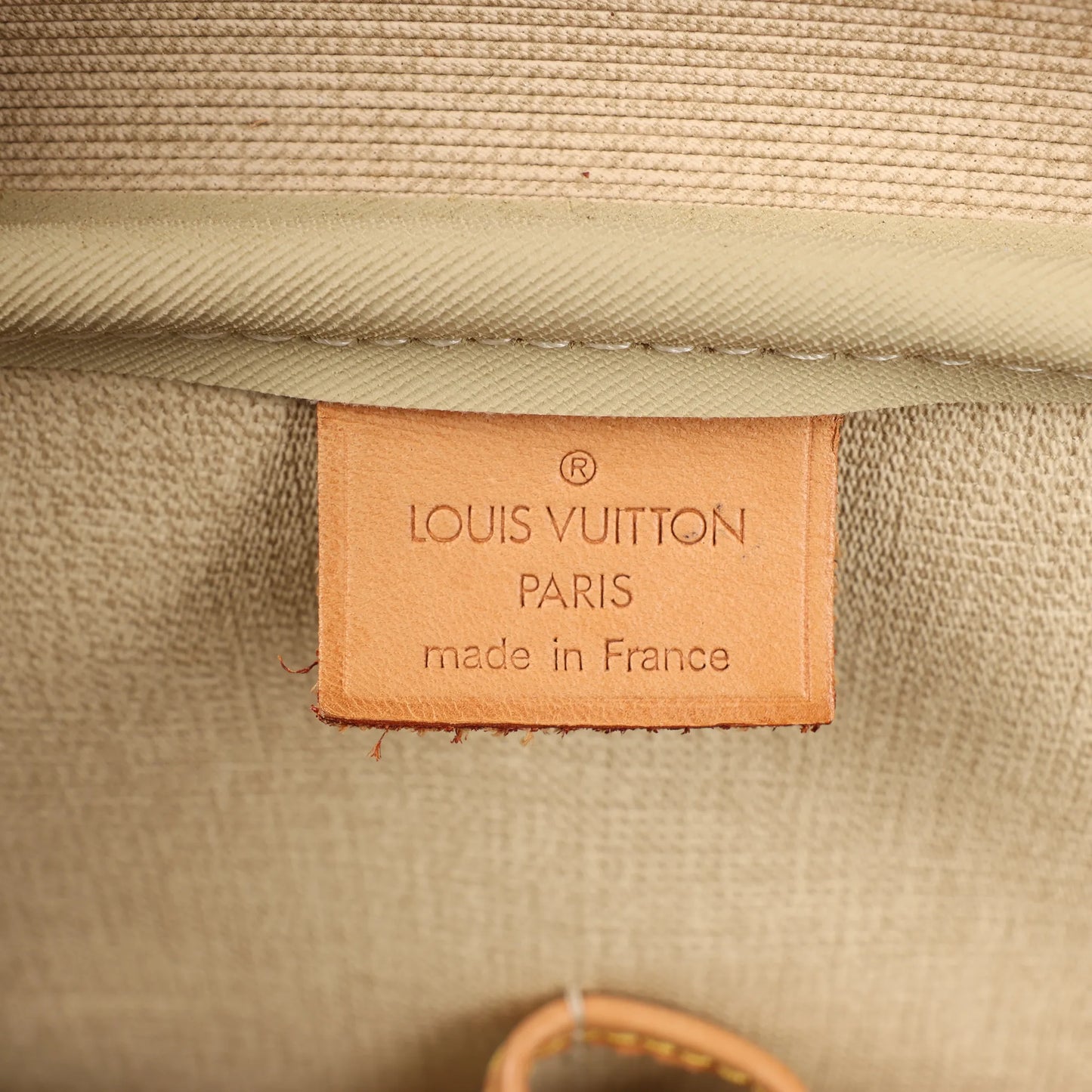 Louis Vuitton Deauville Monogram Canvas Handbag in Brown M47270