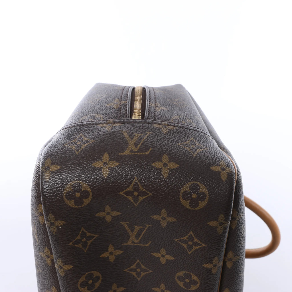 Louis Vuitton Deauville Monogram Canvas Handbag in Brown M47270