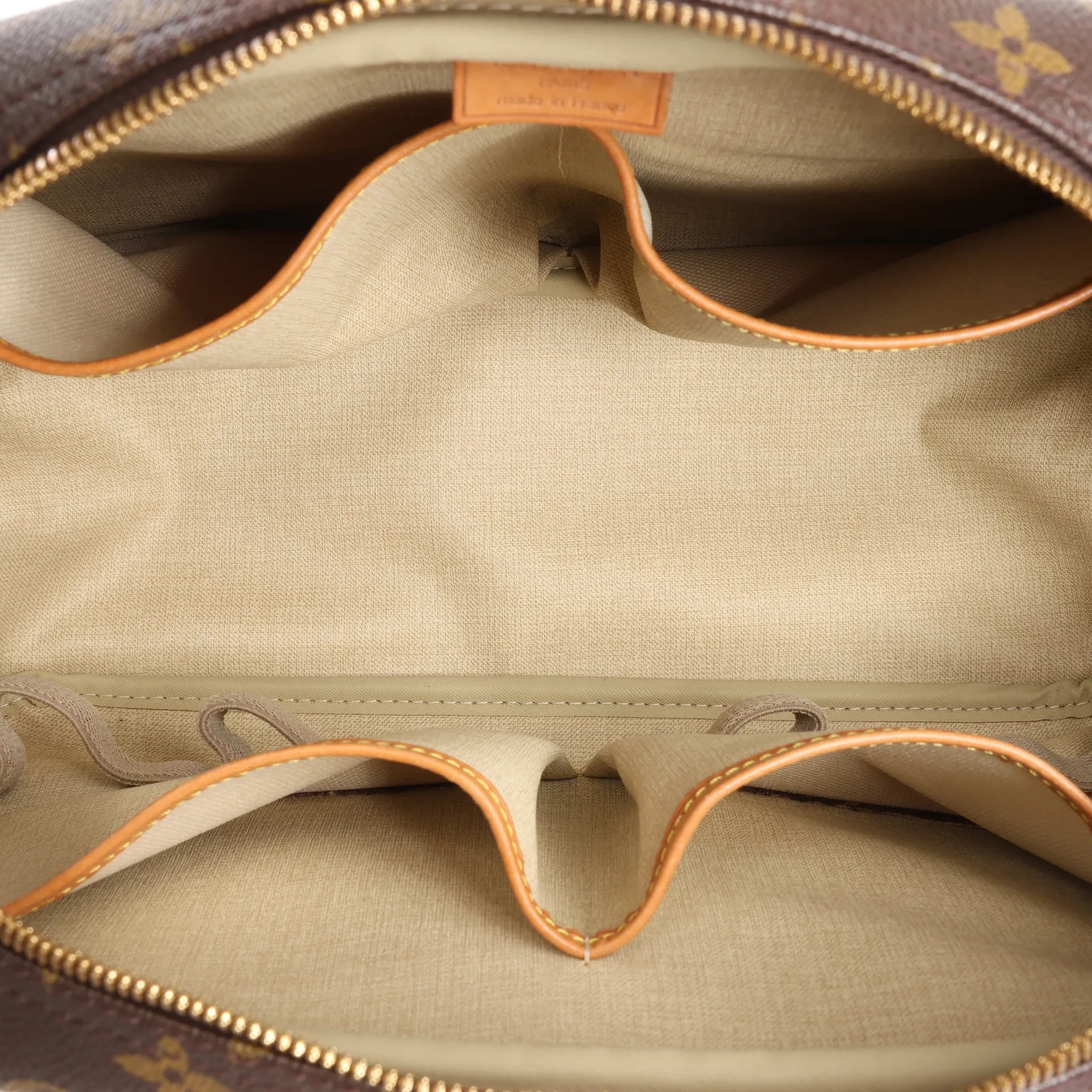Louis Vuitton Deauville Monogram Canvas Handbag in Brown M47270