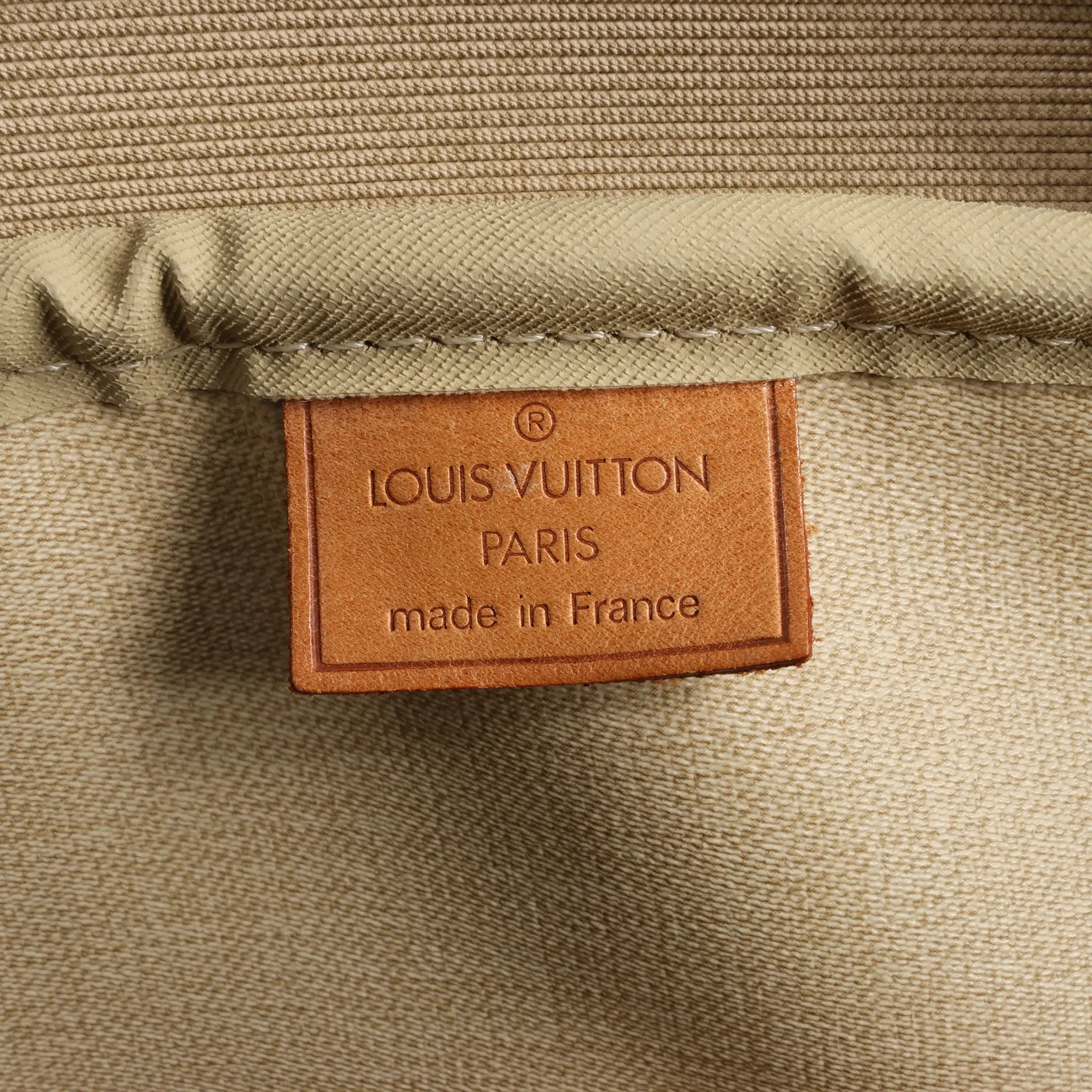 Louis Vuitton Deauville Monogram Canvas Handbag in Brown M47270