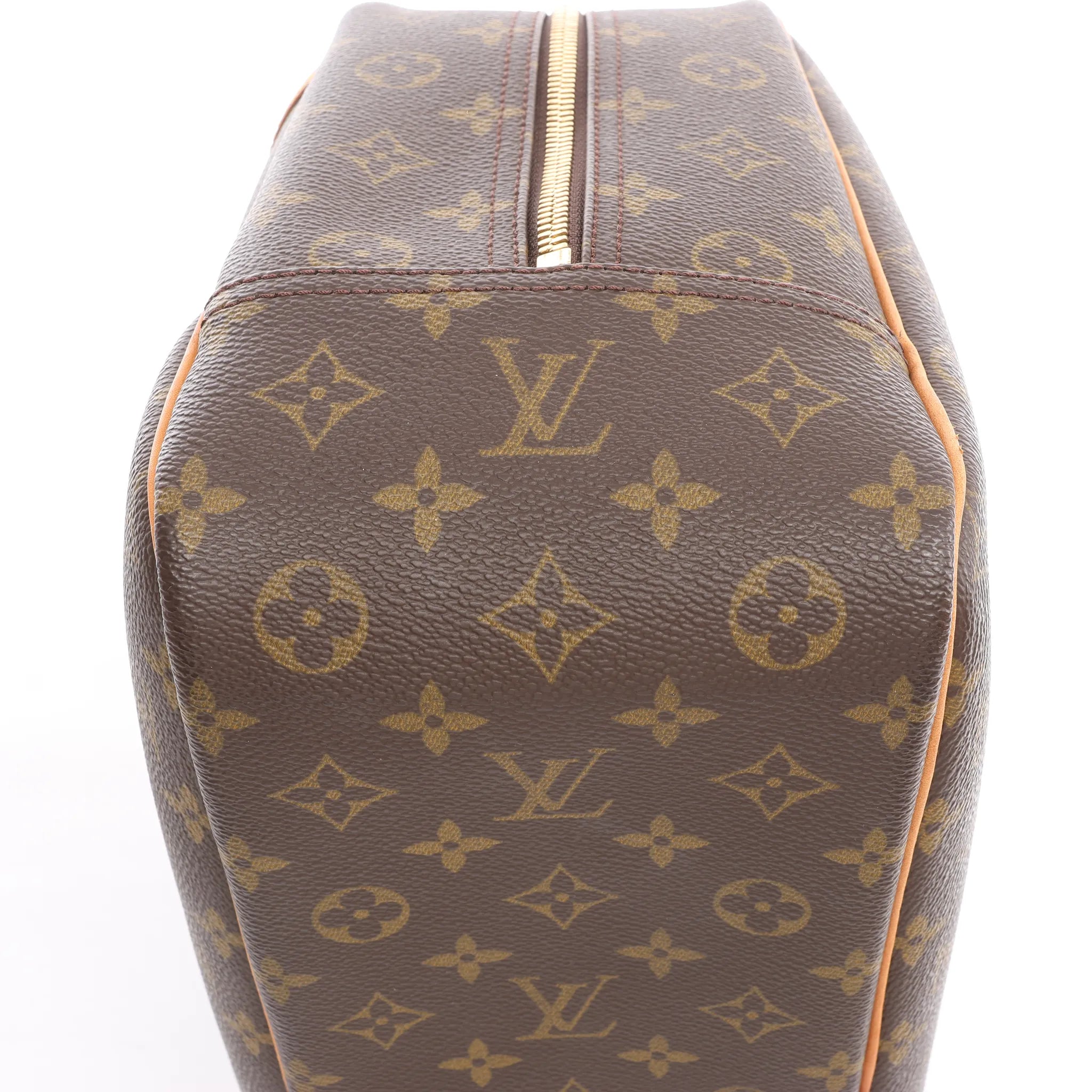 Louis Vuitton Deauville Monogram Canvas Handbag in Brown M47270