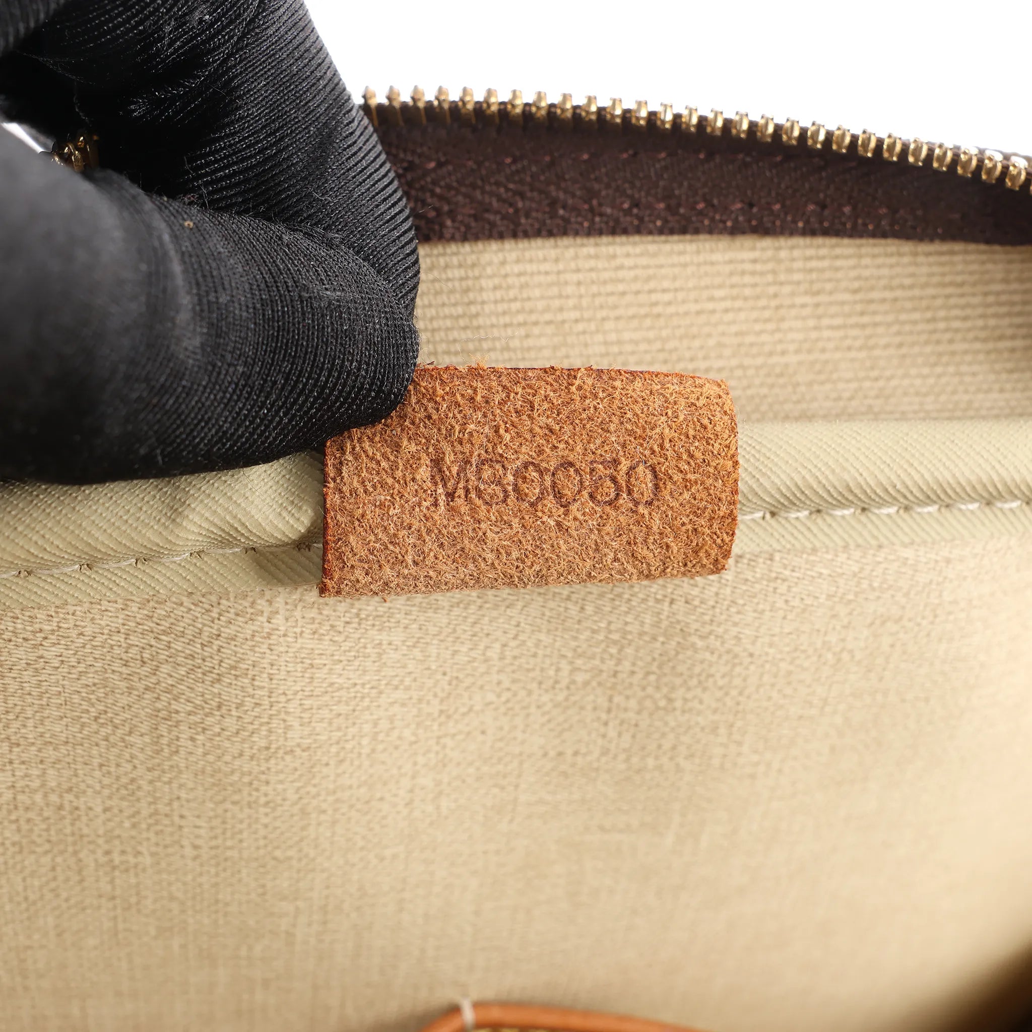 Louis Vuitton Deauville Monogram Canvas Handbag in Brown M47270